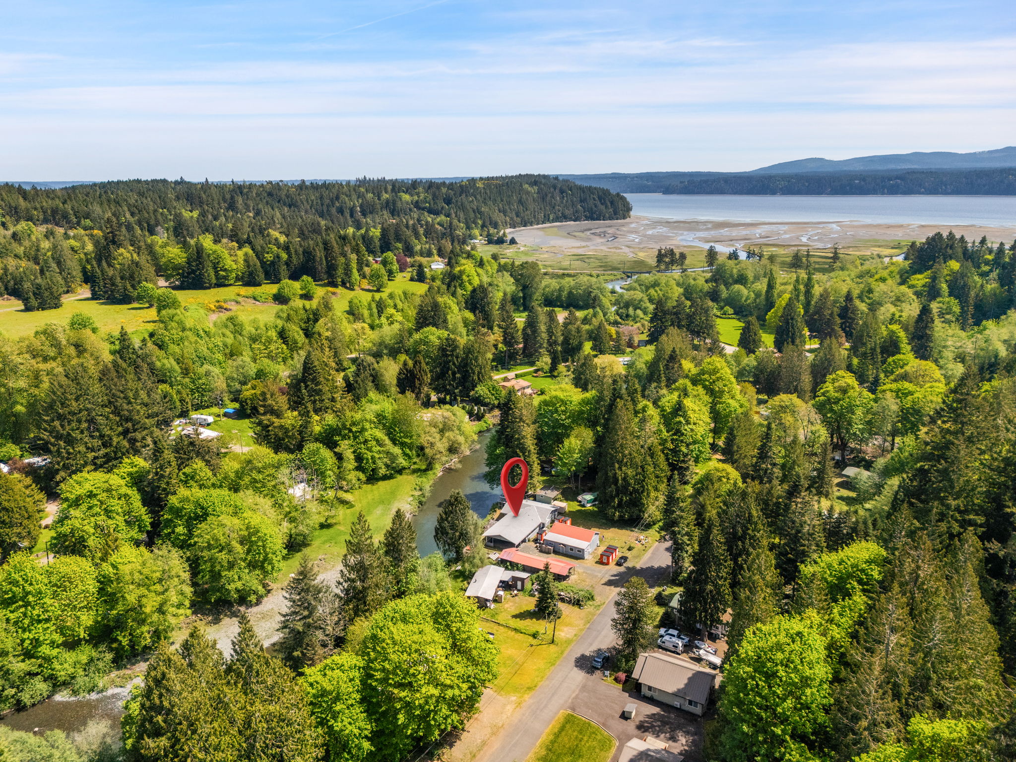  560 Mountain Trail Road, Brinnon, WA 98320 - 物件實景