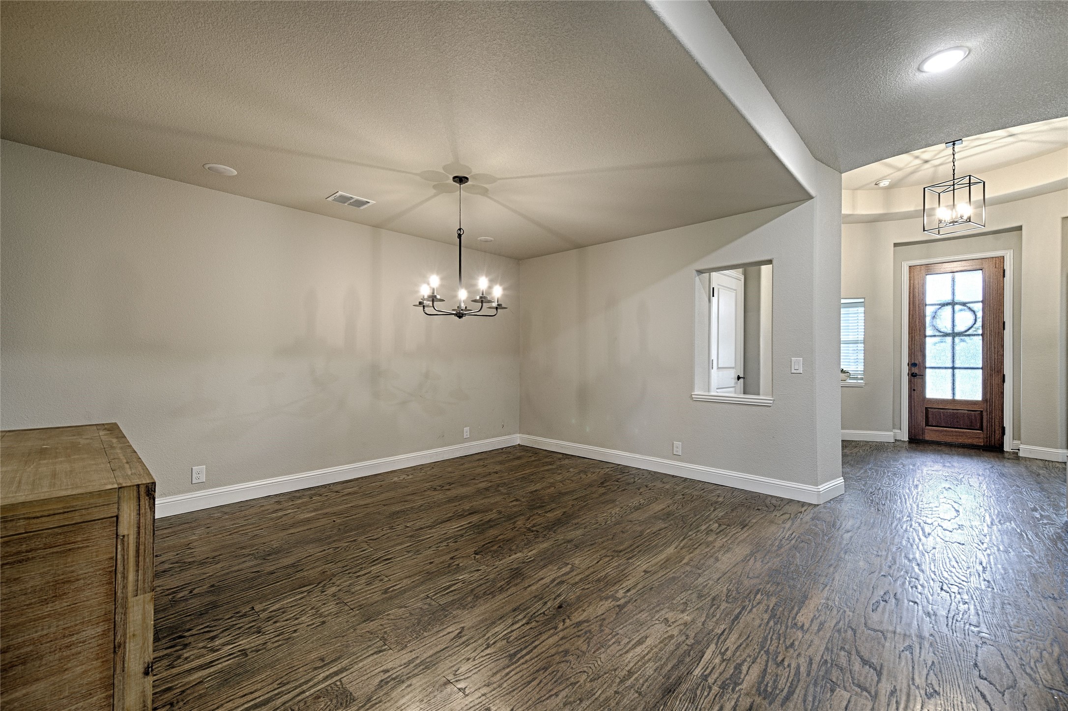 Burleson, Texas, 76028, United States, 4 Bedrooms Bedrooms, ,3 BathroomsBathrooms,Residential,For Sale,1954852