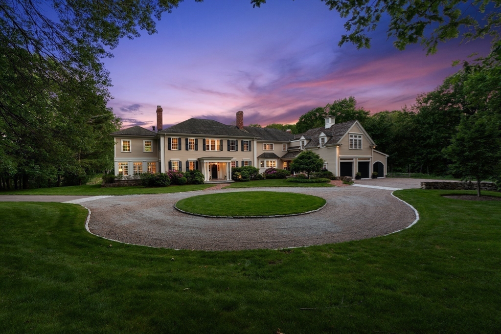 Westwood, Massachusetts, 02090, United States, 5 Bedrooms Bedrooms, ,7 BathroomsBathrooms,Residential,For Sale,1985455