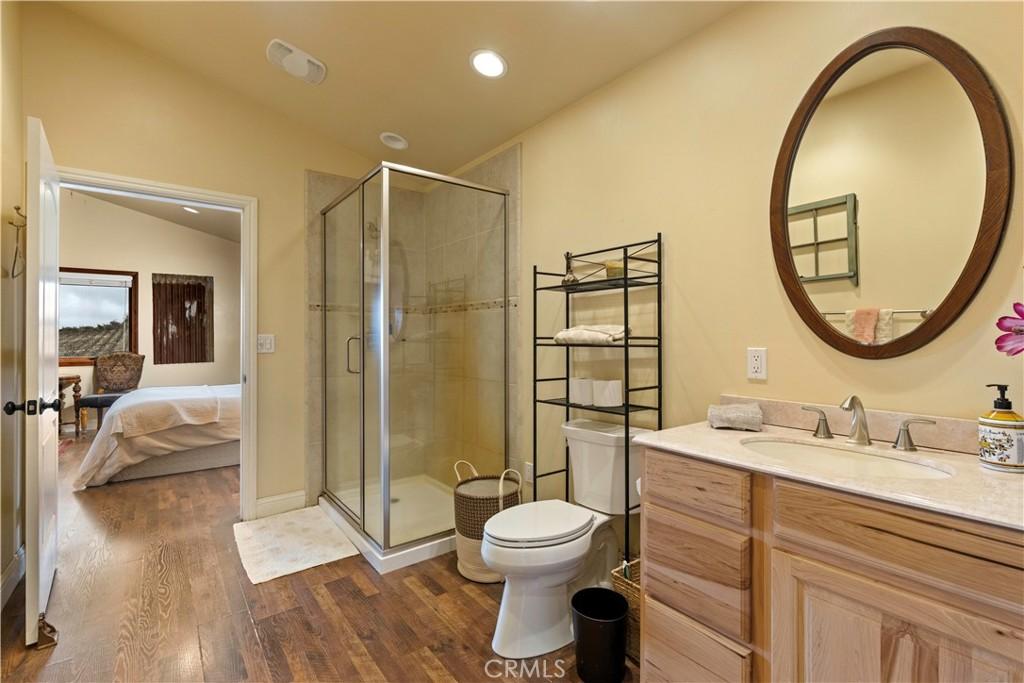 Kelseyville, California, 95451, United States, 5 Bedrooms Bedrooms, ,6 BathroomsBathrooms,Residential,For Sale,1998726