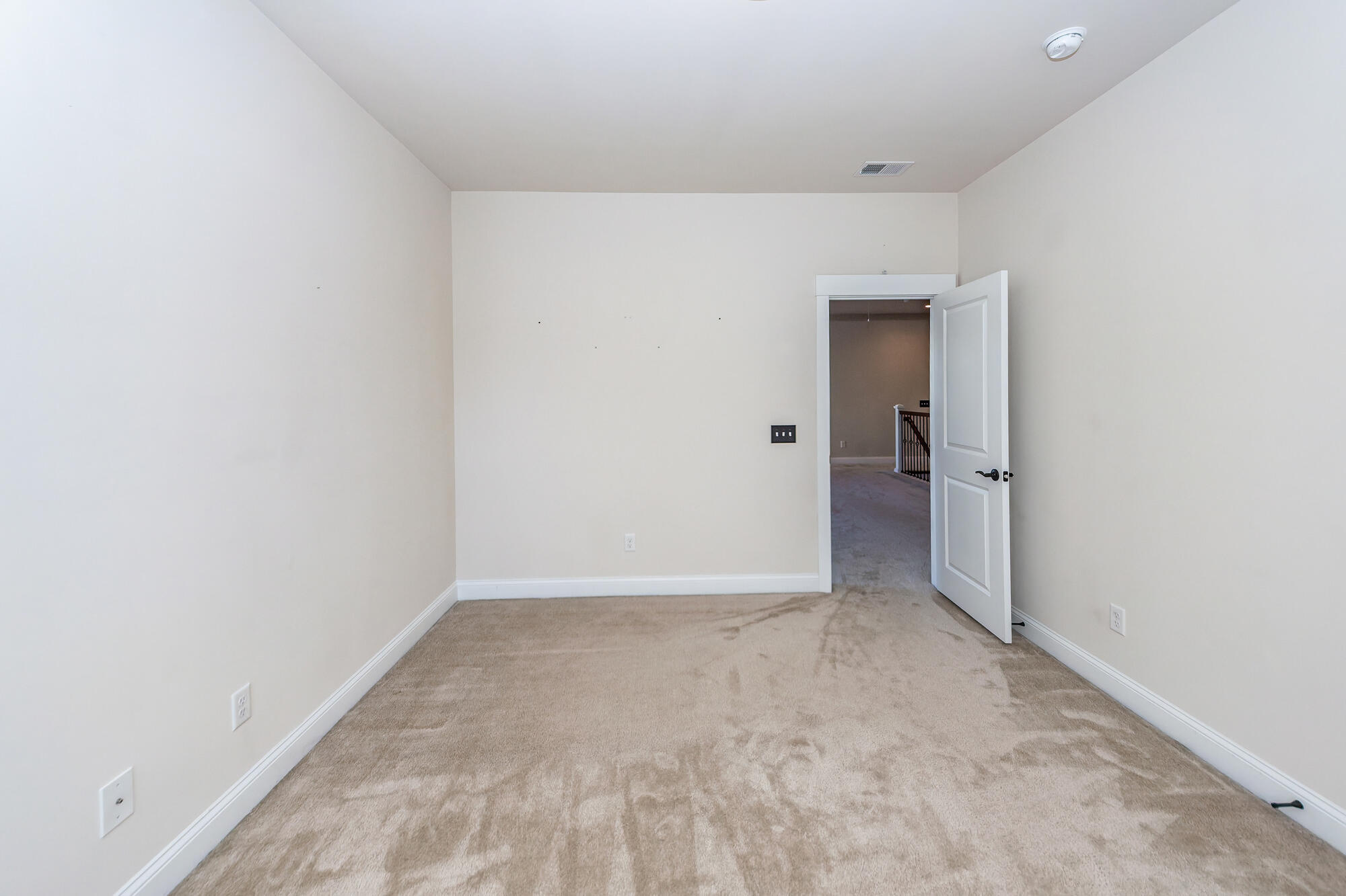 Summerville, South Carolina, 29483, United States, 4 Bedrooms Bedrooms, ,4 BathroomsBathrooms,Residential,For Sale,2005994