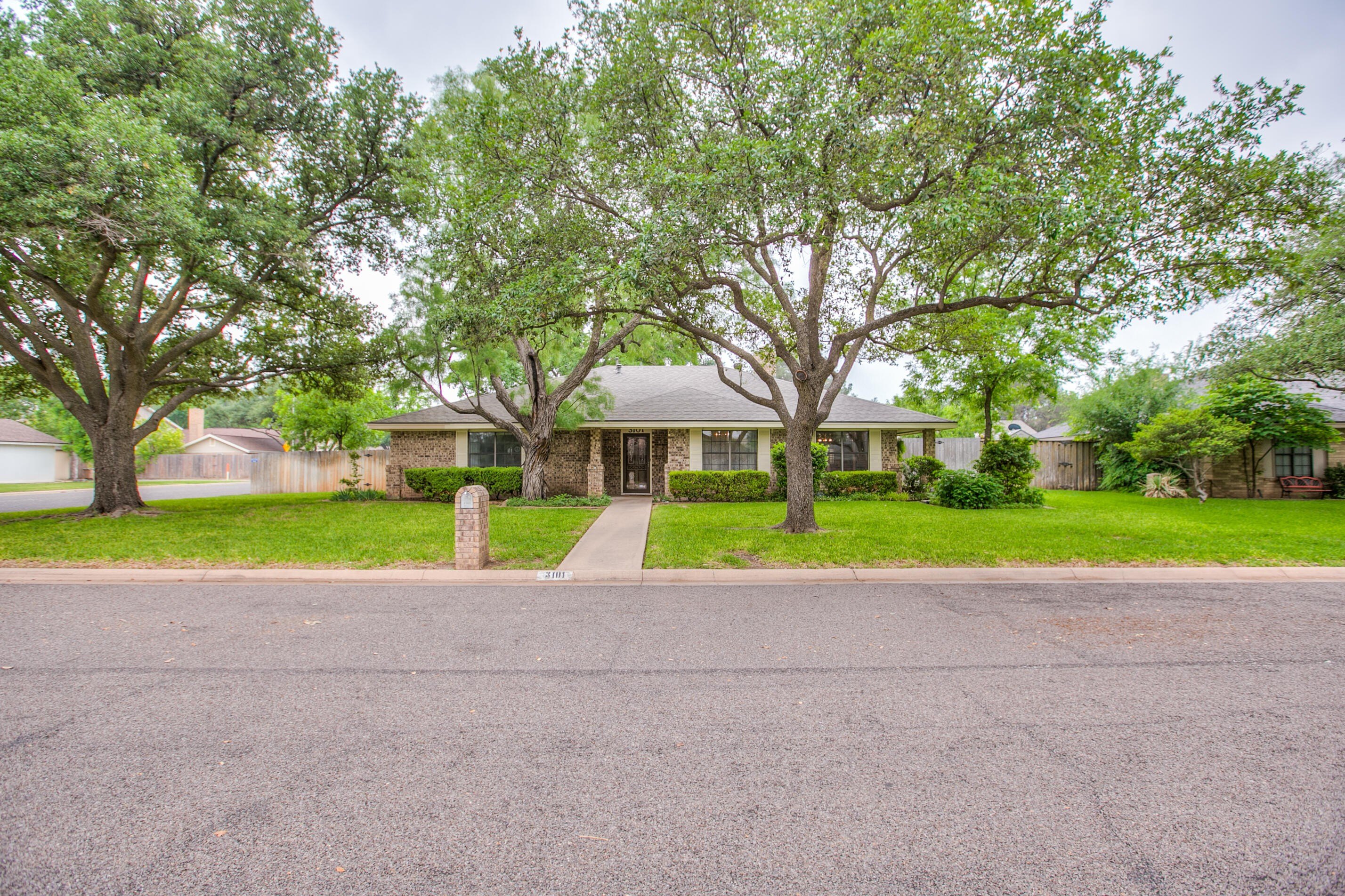 Alta Vista Ln, San Angelo, TX 76904 #1