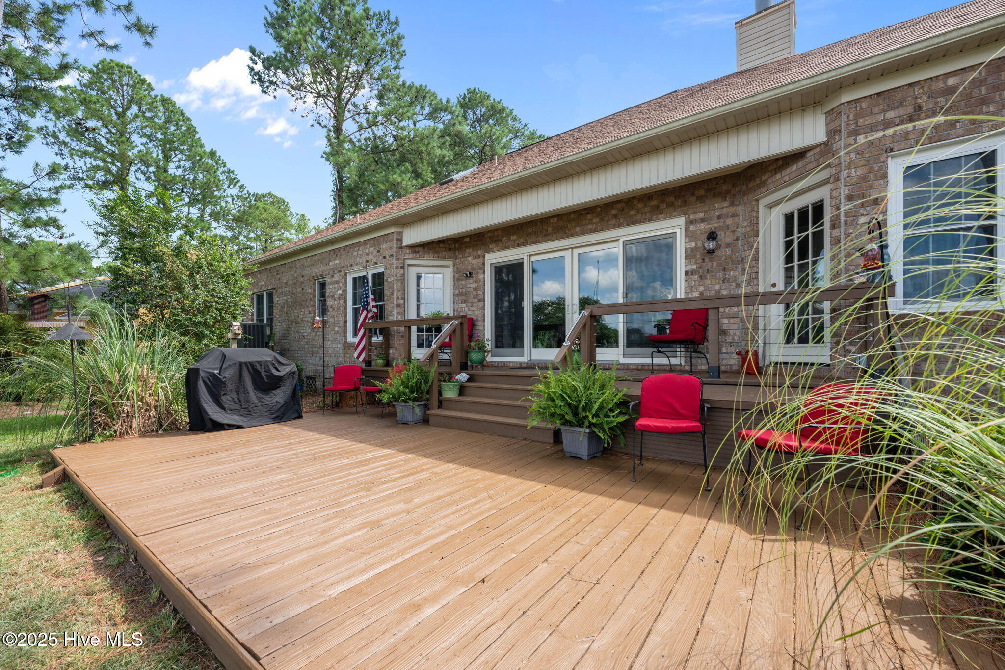 New Bern, North Carolina, 28560, United States, 4 Bedrooms Bedrooms, ,3 BathroomsBathrooms,Residential,For Sale,1946891