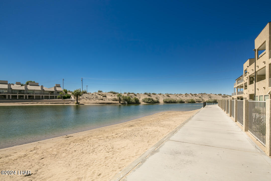 Lake Havasu City, Arizona, 86403, United States, 2 Bedrooms Bedrooms, ,1 BathroomBathrooms,Residential,For Sale,1838731