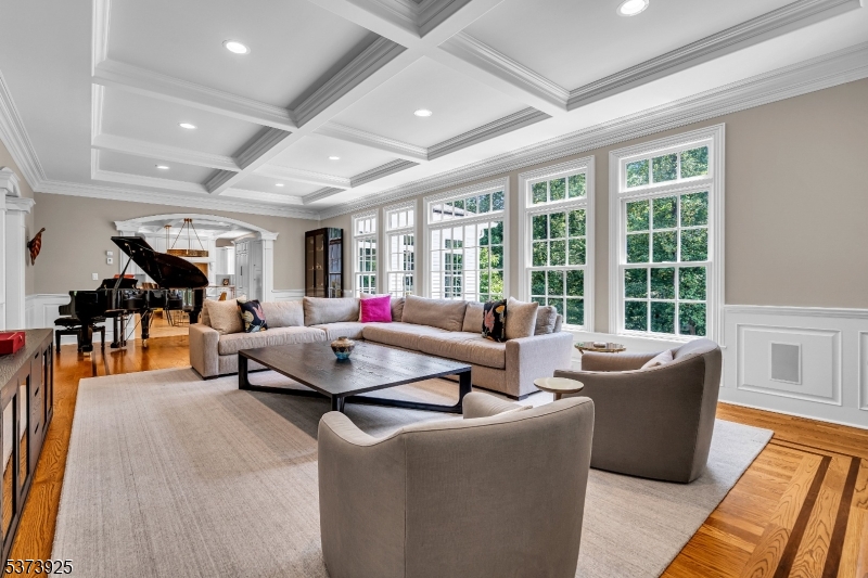 Bernardsville Boro, New Jersey, 07924, United States, 5 Bedrooms Bedrooms, ,8 BathroomsBathrooms,Residential,For Sale,1910791