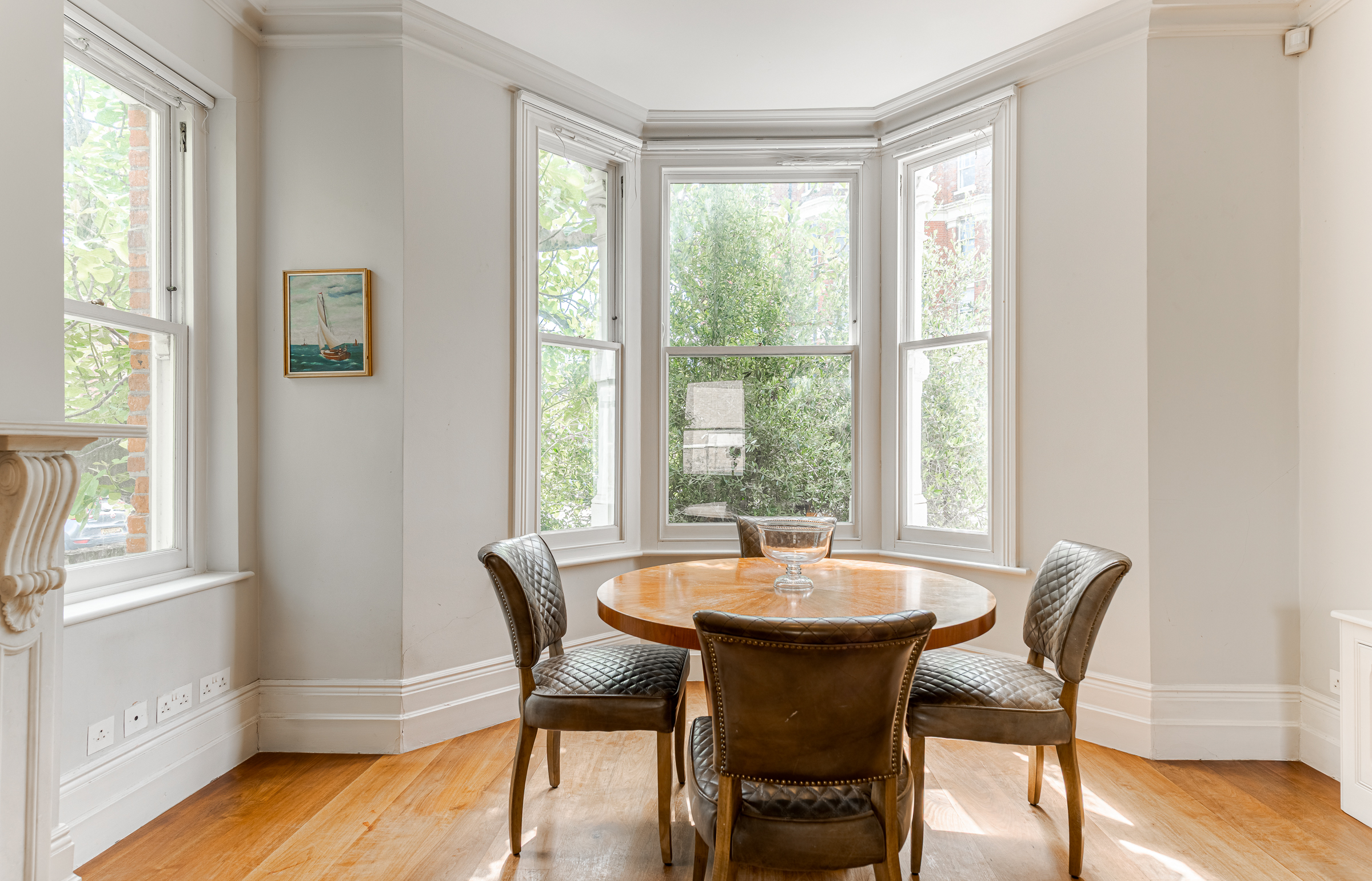  A Detached House on the Doorstep of Battersea Park with Garden and Parking - 物件實景