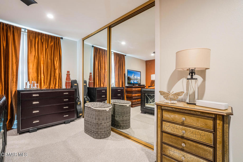 Westlake Village, California, 91361, United States, 1 Bedroom Bedrooms, ,1 BathroomBathrooms,Residential,For Sale,1872470