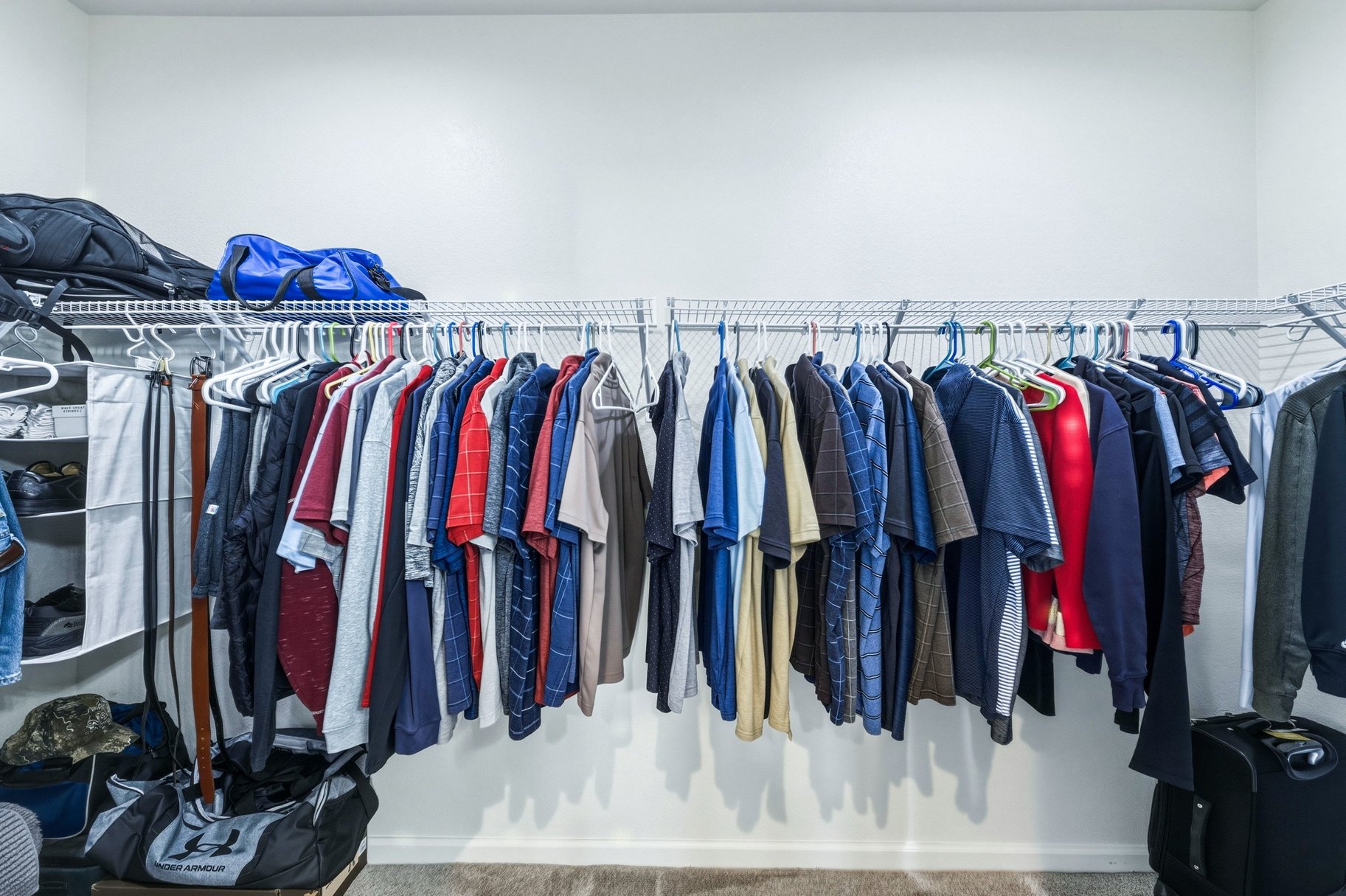  Turn-Key Home Close to Parks, Shopping & Trails - 物件實景