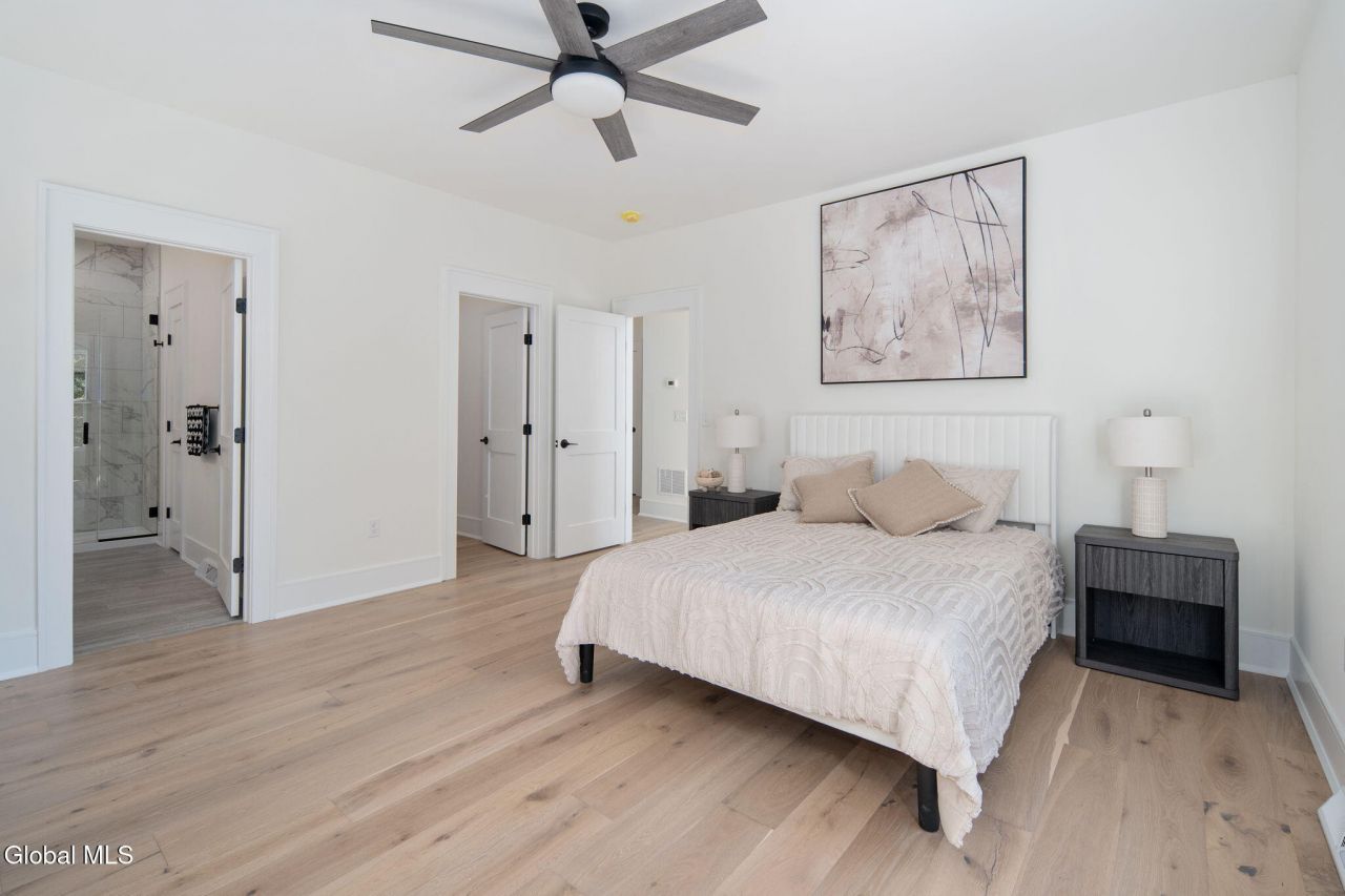 Lake George, New York, 12845, United States, 3 Bedrooms Bedrooms, ,3 BathroomsBathrooms,Residential,For Sale,1960520