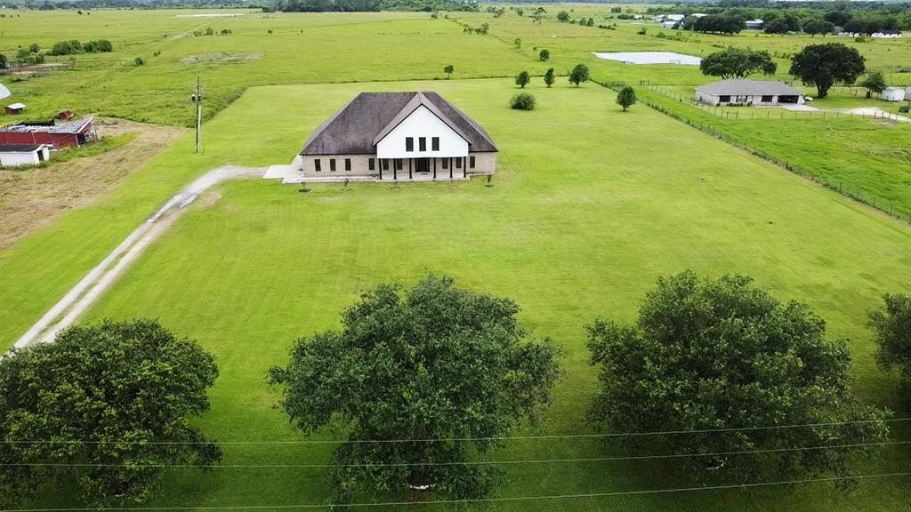 Winnie, Texas, 77665, United States, 4 Bedrooms Bedrooms, ,5 BathroomsBathrooms,Residential,For Sale,1920104