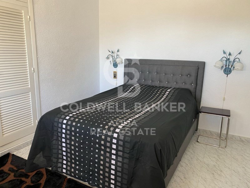 Alicante, Benissa, La Vi?a - Montemar - San Jaime, Benissa, Comunidad Valenciana, 03720, ES, 4 Bedrooms Bedrooms, ,5 BathroomsBathrooms,Residential,For Sale,Alicante, Benissa, La Vi?a - Montemar - San Jaime,1609382