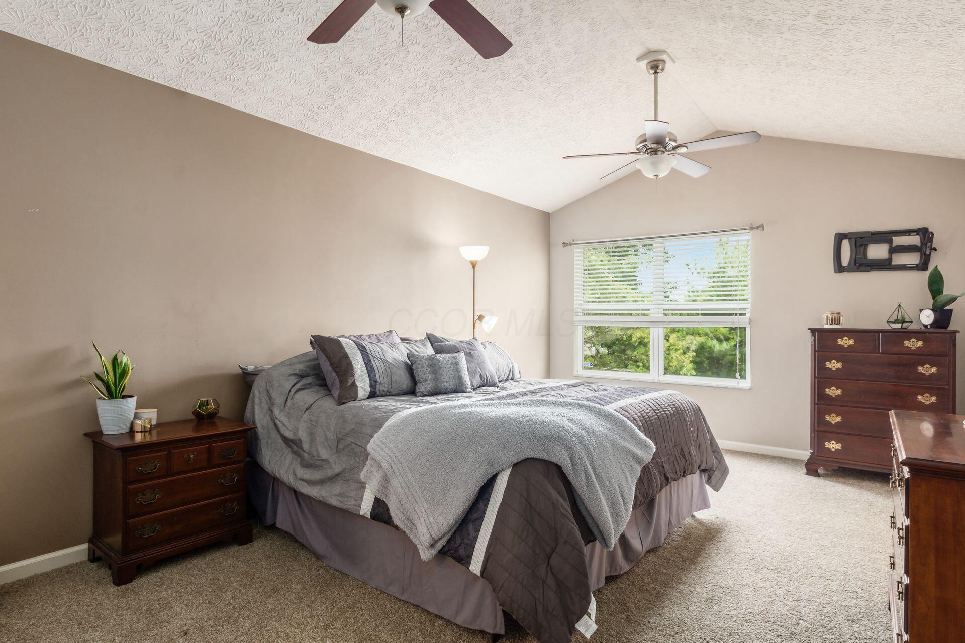 Grove City, Ohio, 43123, United States, 4 Bedrooms Bedrooms, ,3 BathroomsBathrooms,Residential,For Sale,1882454