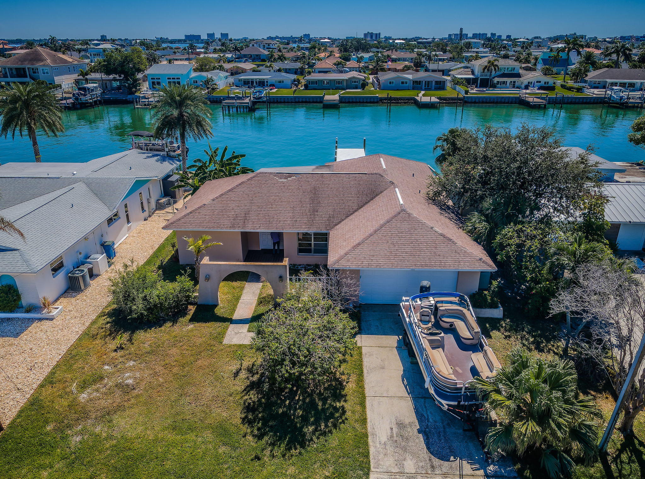 Treasure Island, Florida, 33706, United States, 3 Bedrooms Bedrooms, ,2 BathroomsBathrooms,Residential,For Sale,1976468