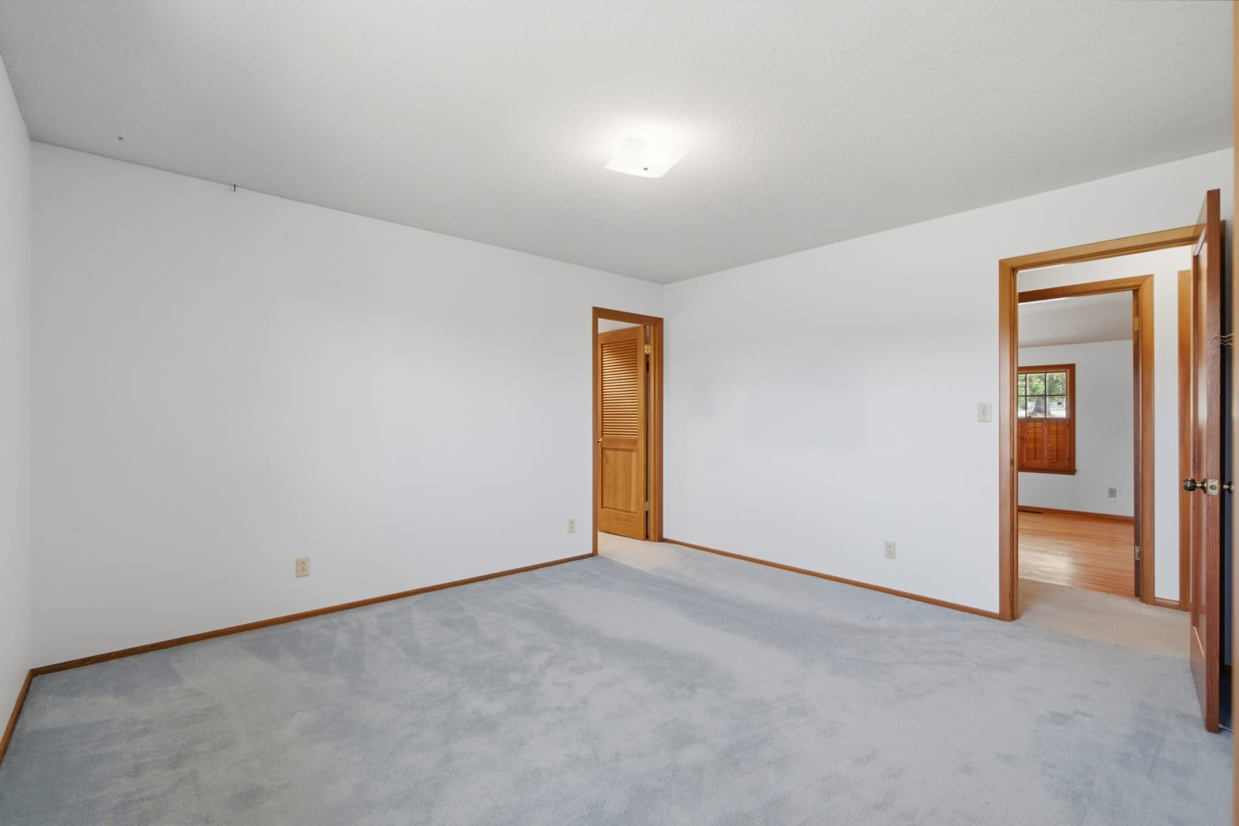  13937 NW SPRINGVILLE RD Portland, OR 97229 - 物件實景