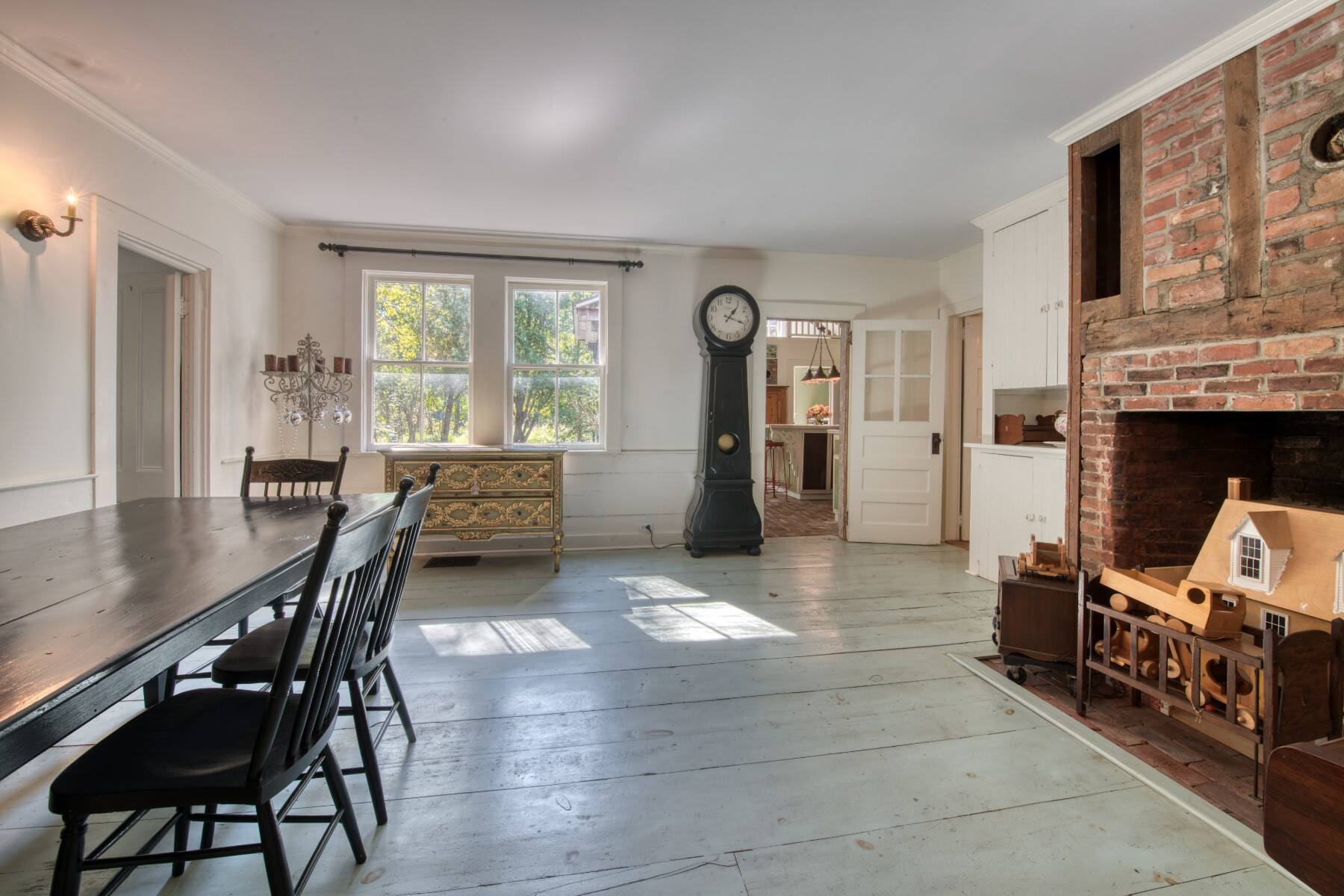  Greenport Historic Colonial Farmhouse in Peconic Bay Estates - 物件實景