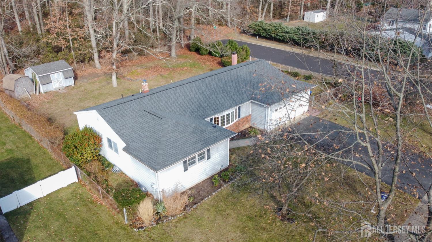 East Brunswick, New Jersey, 08816, United States, 3 Bedrooms Bedrooms, ,2 BathroomsBathrooms,Residential,For Sale,2002265