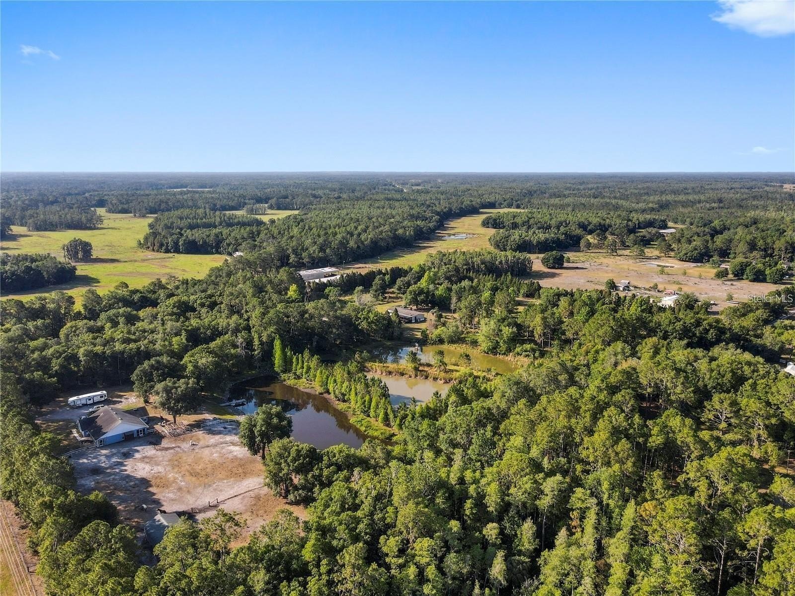 KATHLEEN, Florida, 33849, United States, 4 Bedrooms Bedrooms, ,3 BathroomsBathrooms,Residential,For Sale,1935100