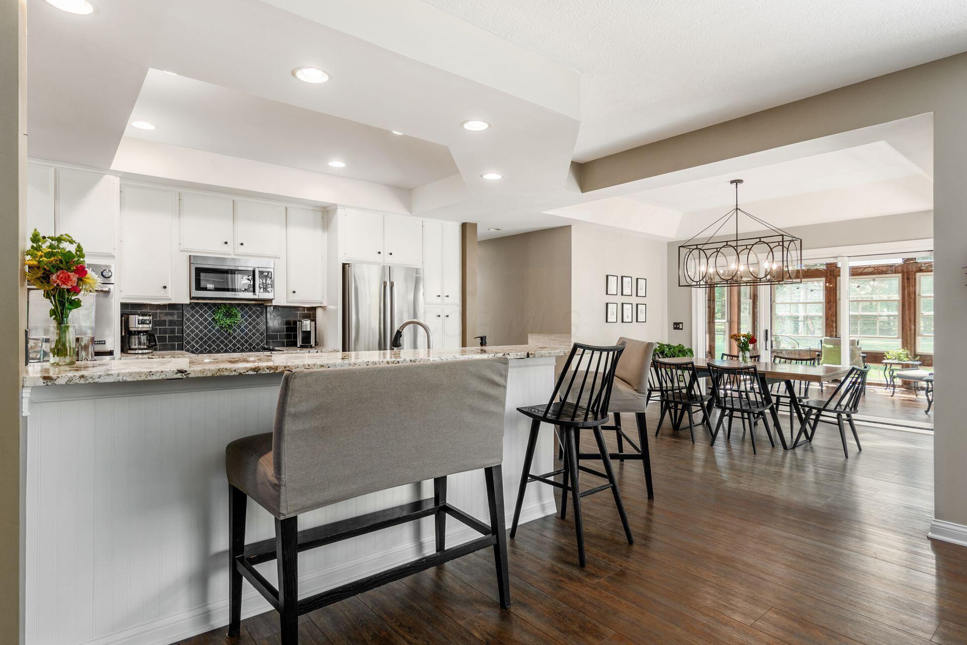 Dublin, Ohio, 43017, United States, 4 Bedrooms Bedrooms, ,5 BathroomsBathrooms,Residential,For Sale,1932782