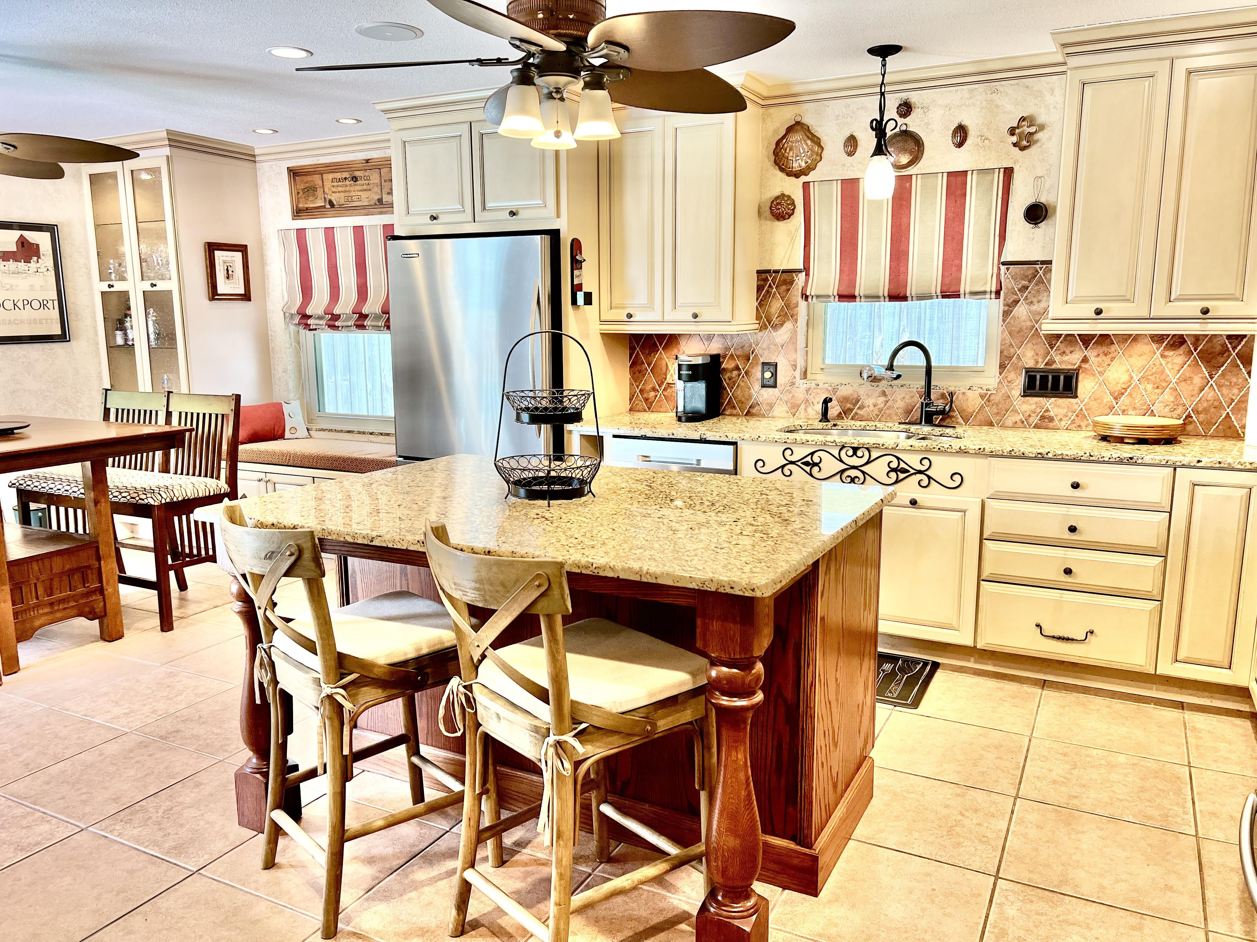 Clearwater, Florida, 33759, United States, 3 Bedrooms Bedrooms, ,2 BathroomsBathrooms,Residential,For Sale,1888800