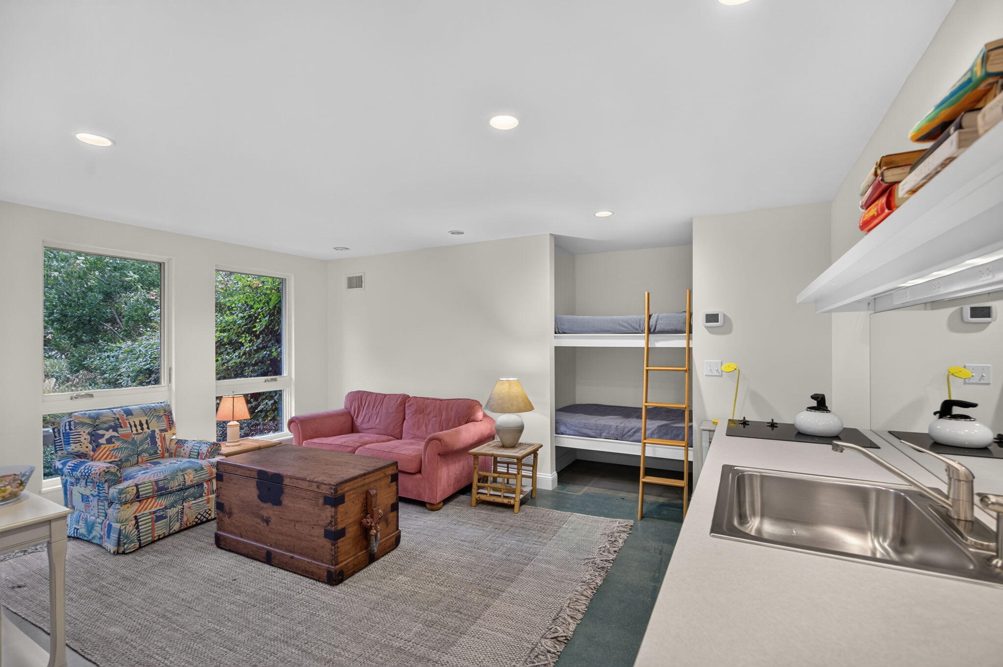  4 Sylvias Way, Truro, MA, 02666 - 物件實景