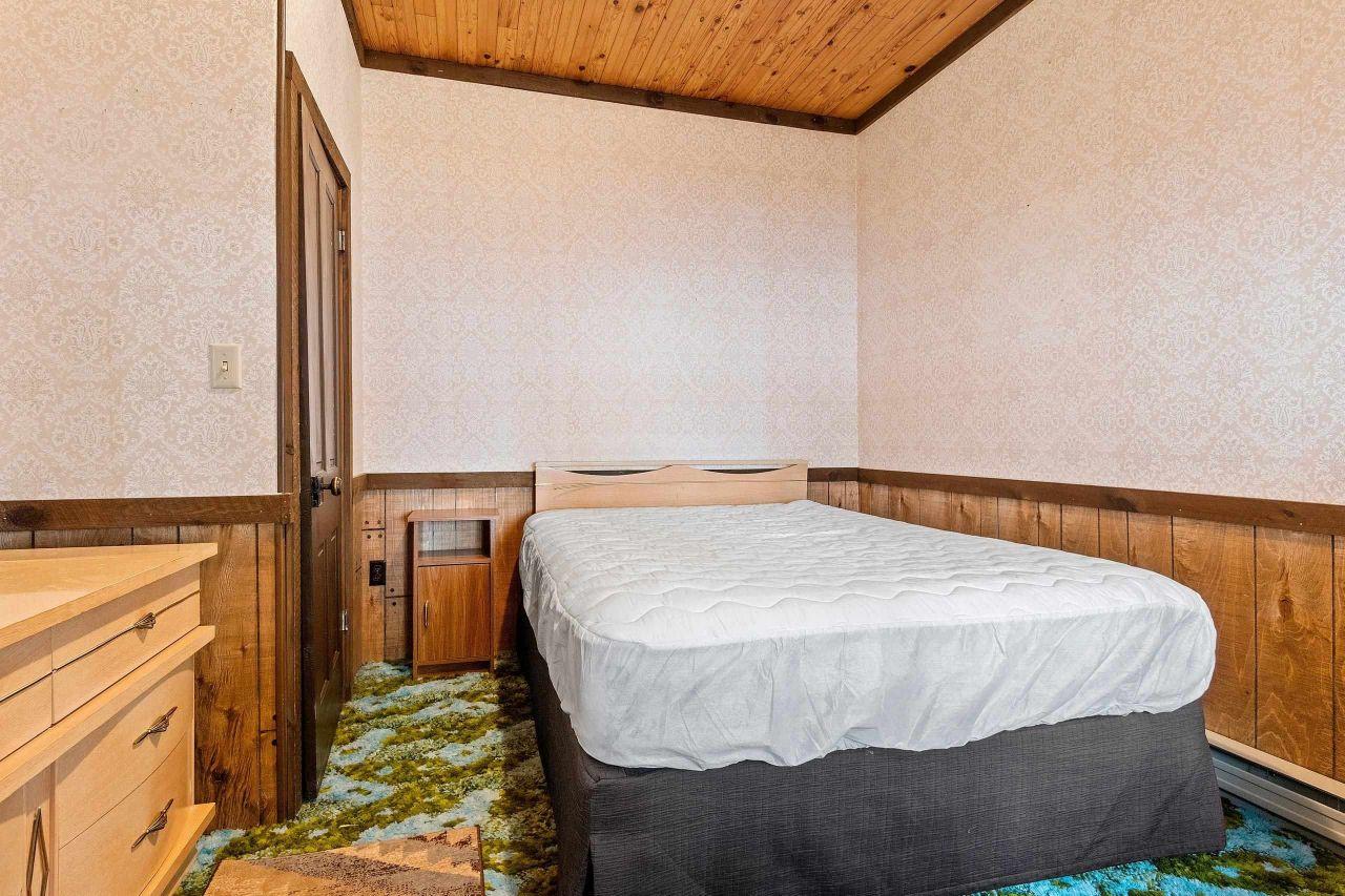 CLINTONVILLE, Wisconsin, 54929, United States, 3 Bedrooms Bedrooms, ,1 BathroomBathrooms,Residential,For Sale,1828359