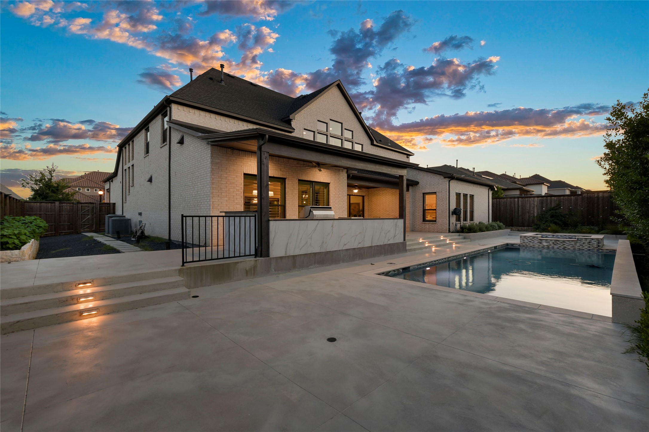 Frisco, Texas, 75035, United States, 5 Bedrooms Bedrooms, ,6 BathroomsBathrooms,Residential,For Sale,1997402