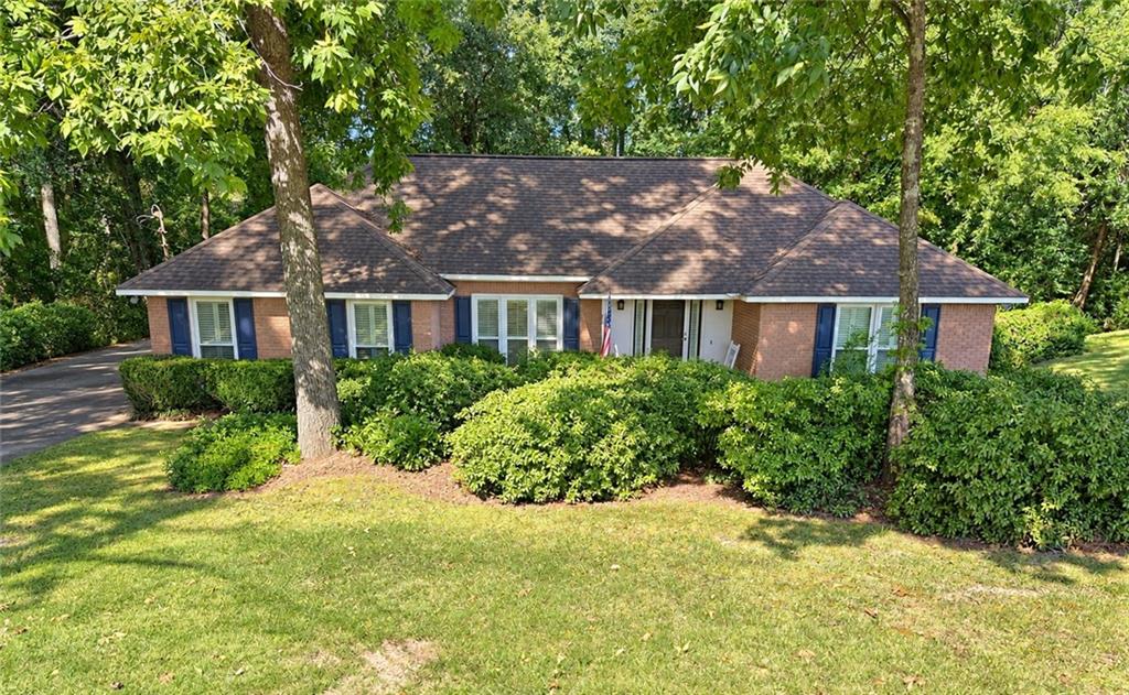 Lee Road 985 , Phenix City, AL 36870