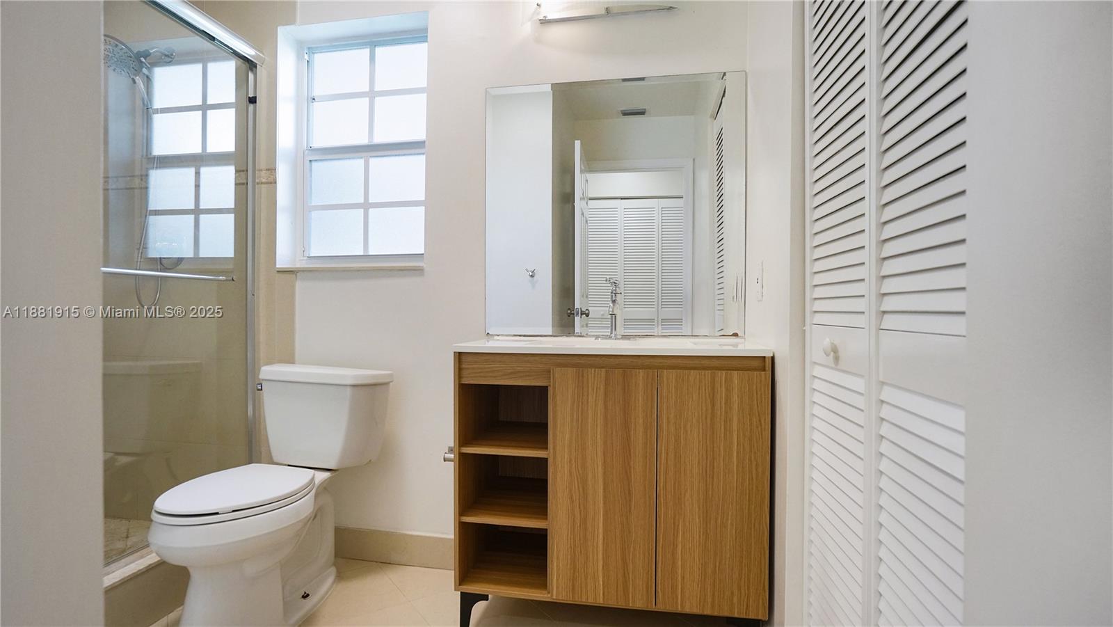 Plantation, Florida, 33322, United States, 3 Bedrooms Bedrooms, ,2 BathroomsBathrooms,Residential,For Sale,1947499