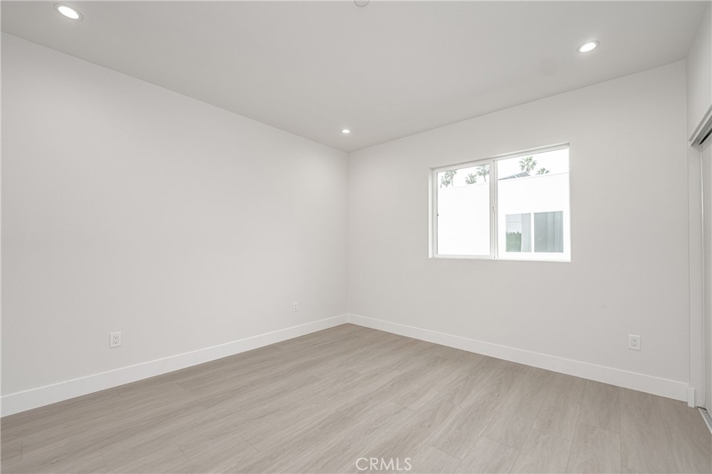 GARDENA, California, 90247, United States, ,Residential,For Sale,1810571