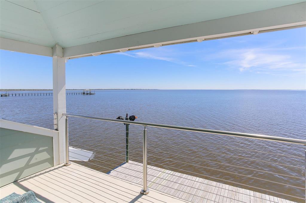 Lake Charles, Louisiana, 70607, United States, 1 Bedroom Bedrooms, ,2 BathroomsBathrooms,Residential,For Sale,2028404