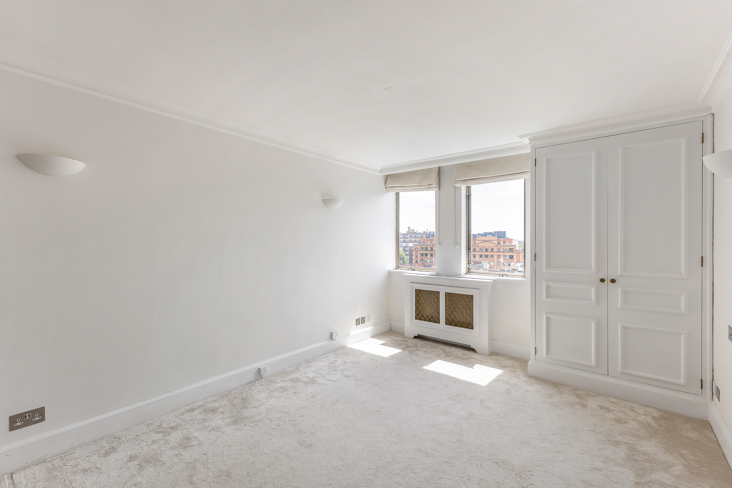  A Three-Bedroom Apartment with Far-Reaching Views over Knightsbridge - 物件實景