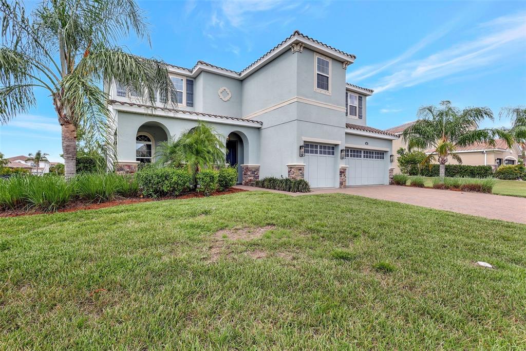 Bradenton, Florida, 34212, United States, 5 Bedrooms Bedrooms, ,5 BathroomsBathrooms,Residential,For Sale,1917227