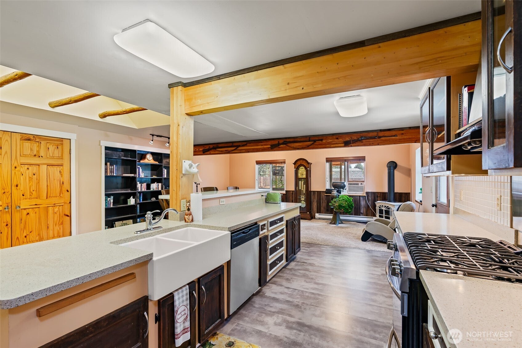 Ellensburg, Washington, 98926, United States, 3 Bedrooms Bedrooms, ,1 BathroomBathrooms,Residential,For Sale,1902528