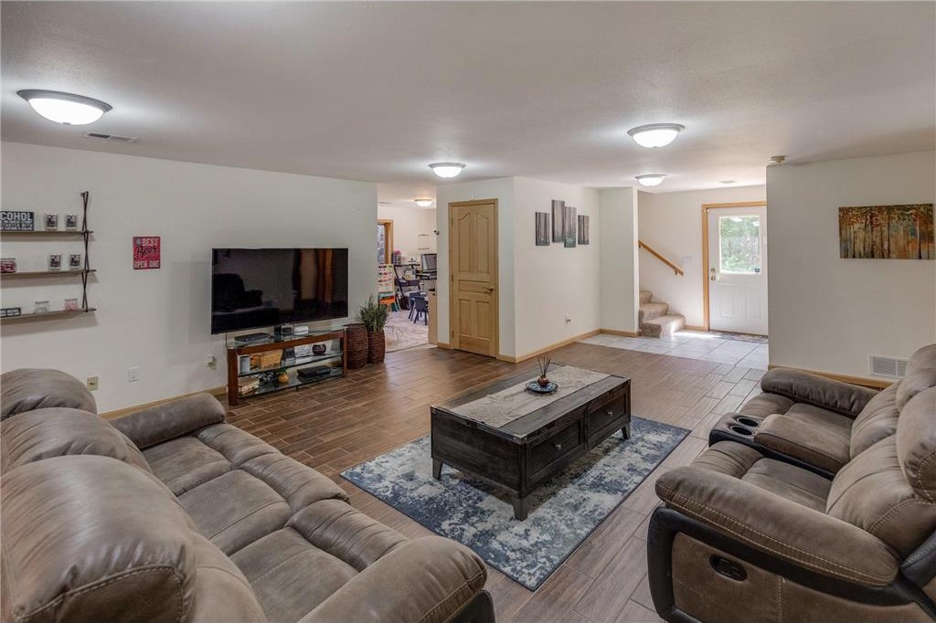 Motley, Minnesota, 56466, United States, 5 Bedrooms Bedrooms, ,3 BathroomsBathrooms,Residential,For Sale,1975318