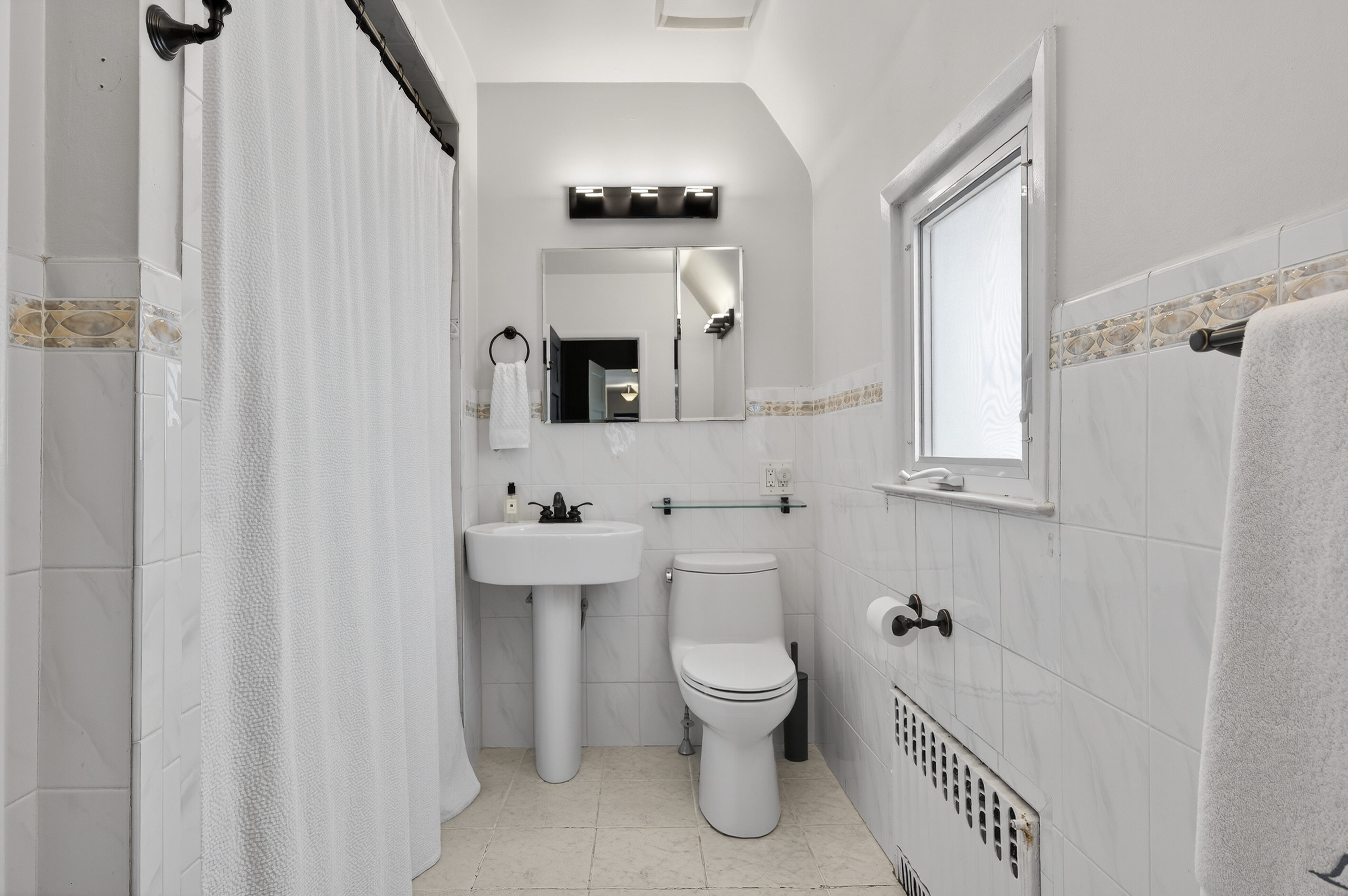  3 Beacon Hill Road, Port Washington, NY, 11050 - 物件實景