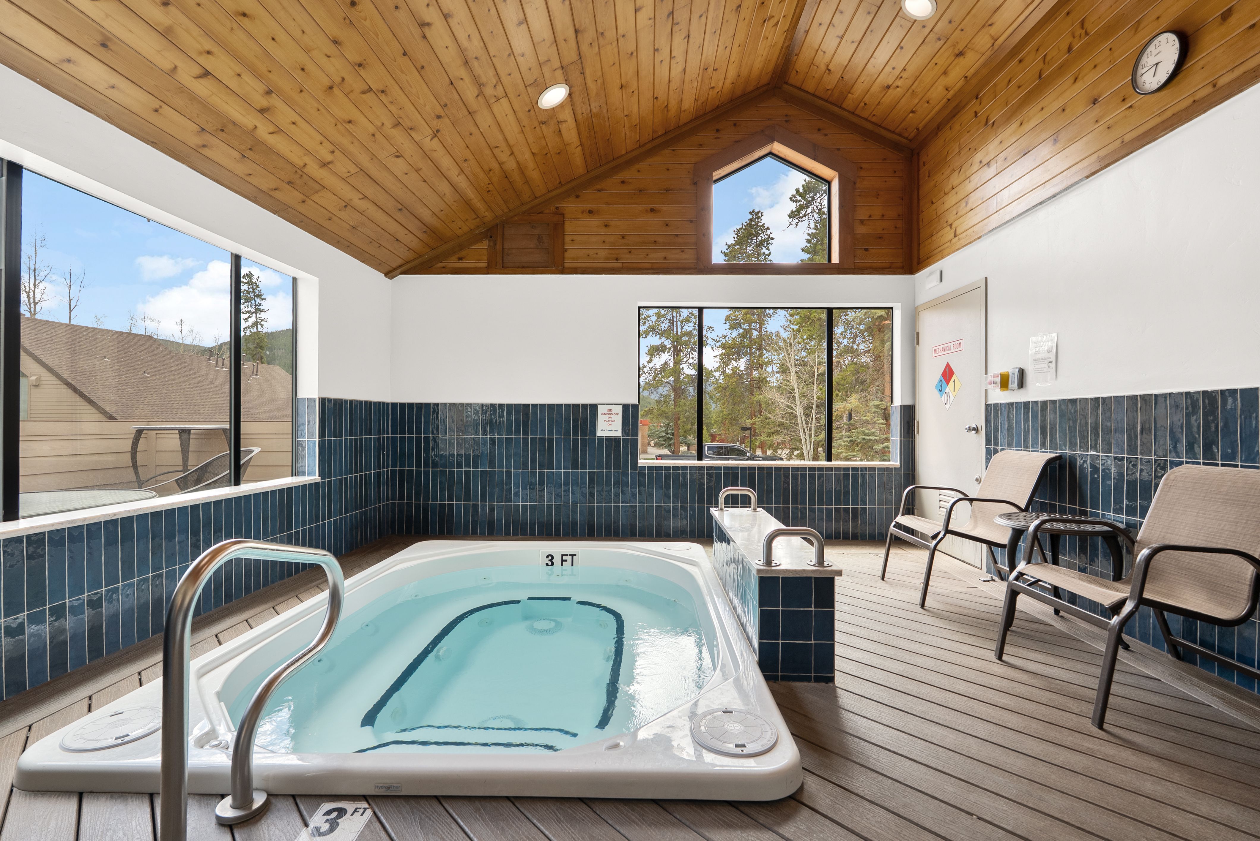  A Spacious and Light-filled Mountain Retreat - 物件實景