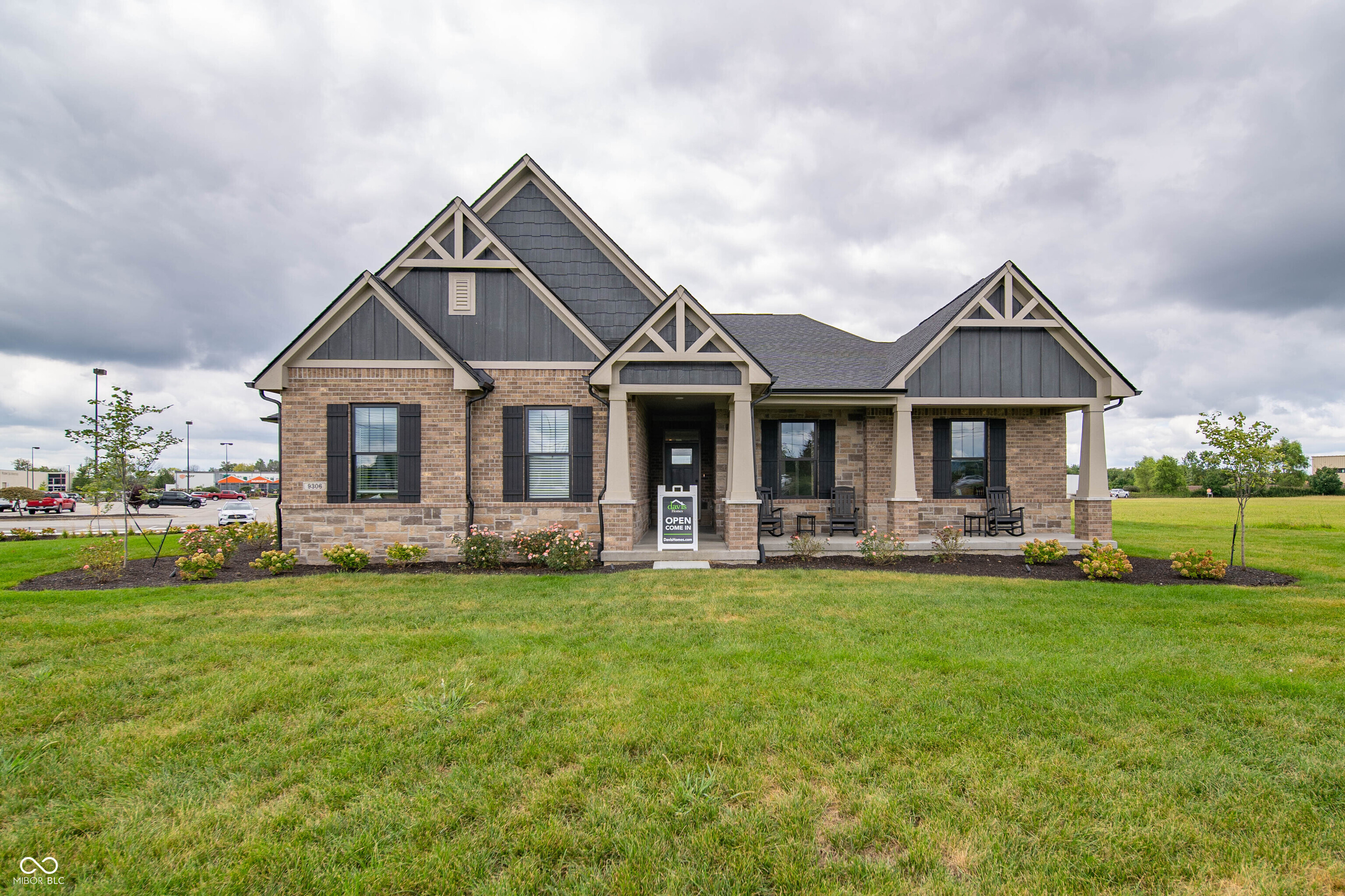Martinsville, Indiana, 46151, United States, 4 Bedrooms Bedrooms, ,2 BathroomsBathrooms,Residential,For Sale,2030223