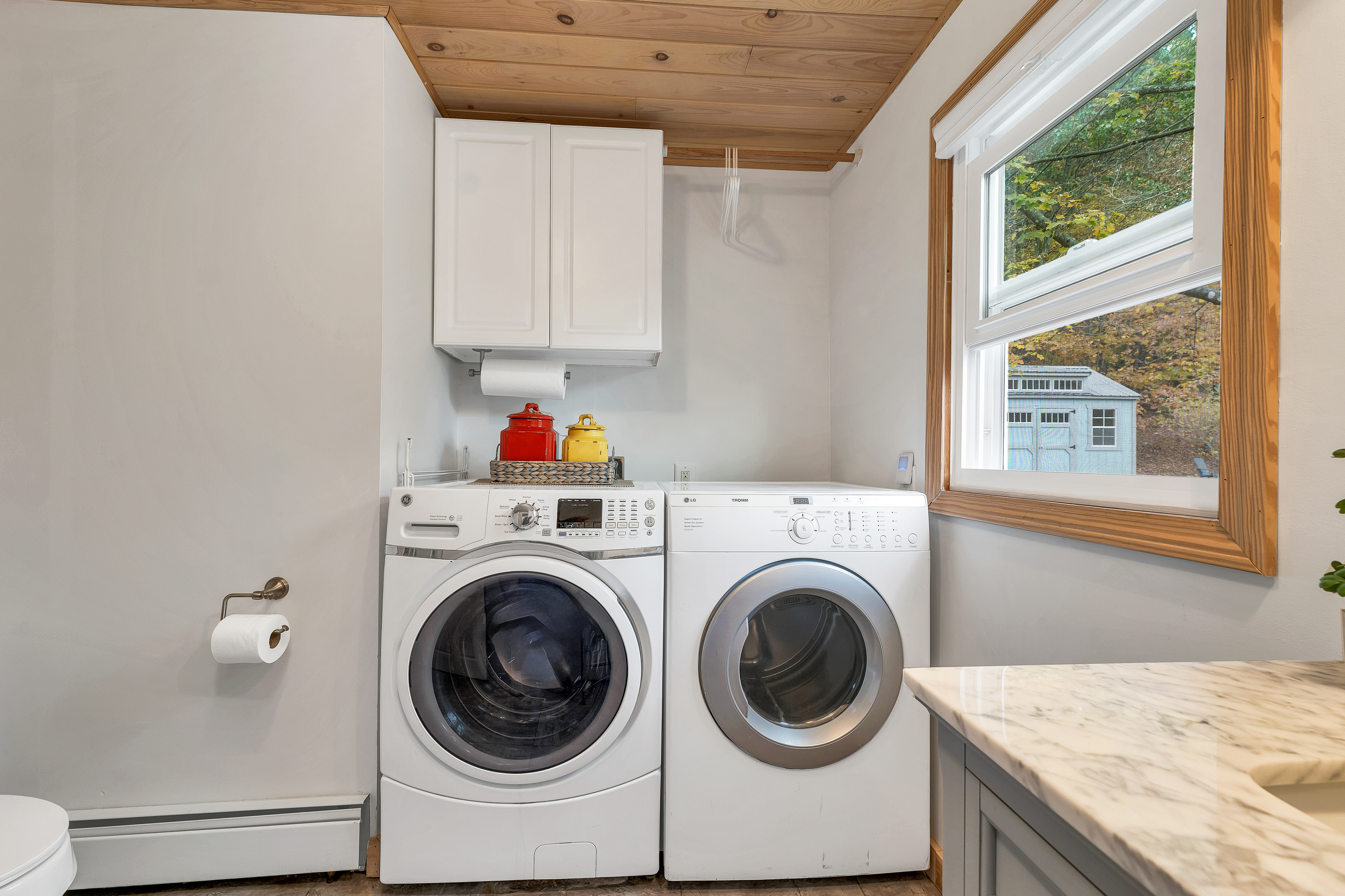 New Hampton, New Hampshire, 03256, United States, 3 Bedrooms Bedrooms, ,2 BathroomsBathrooms,Residential,For Sale,1976392