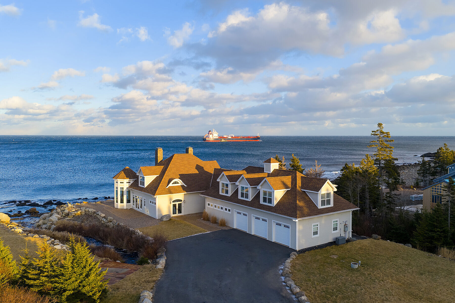  Oceanfront Estate - 物件實景