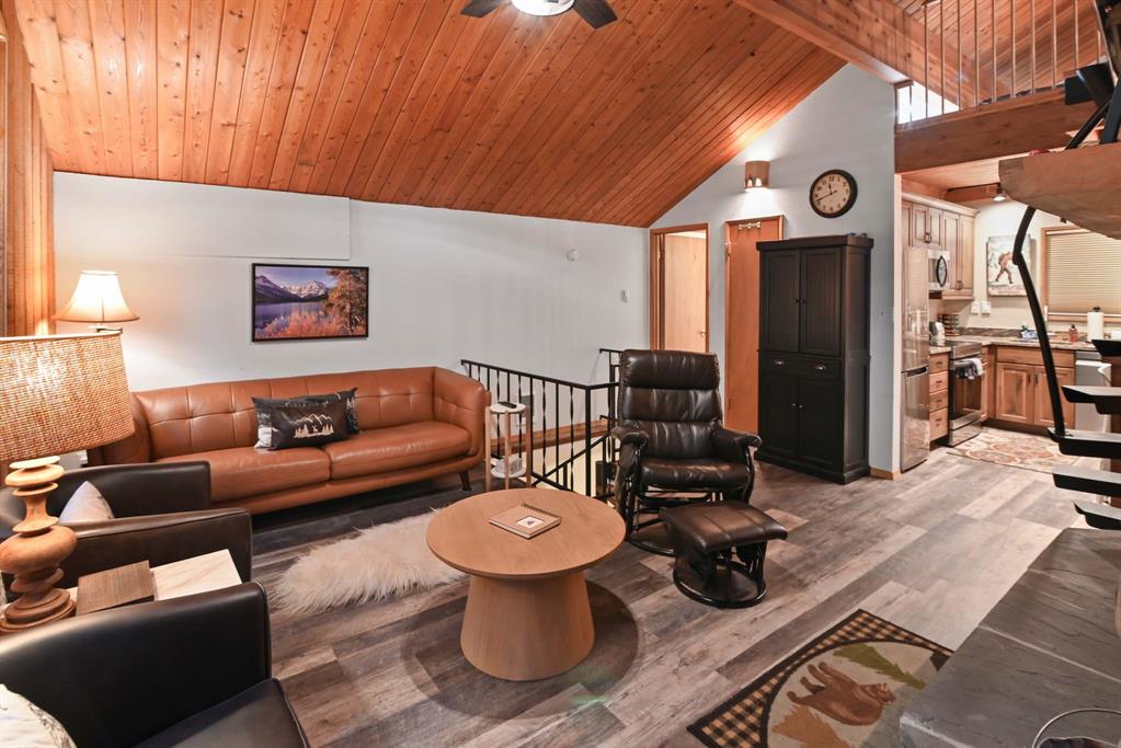 Whitefish, Montana, 59937, United States, 3 Bedrooms Bedrooms, ,2 BathroomsBathrooms,Residential,For Sale,1989958