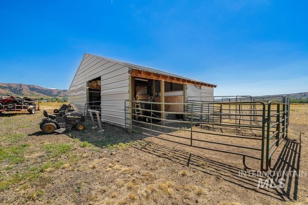Council, Idaho, 83612, United States, 3 Bedrooms Bedrooms, ,2 BathroomsBathrooms,Residential,For Sale,1928022
