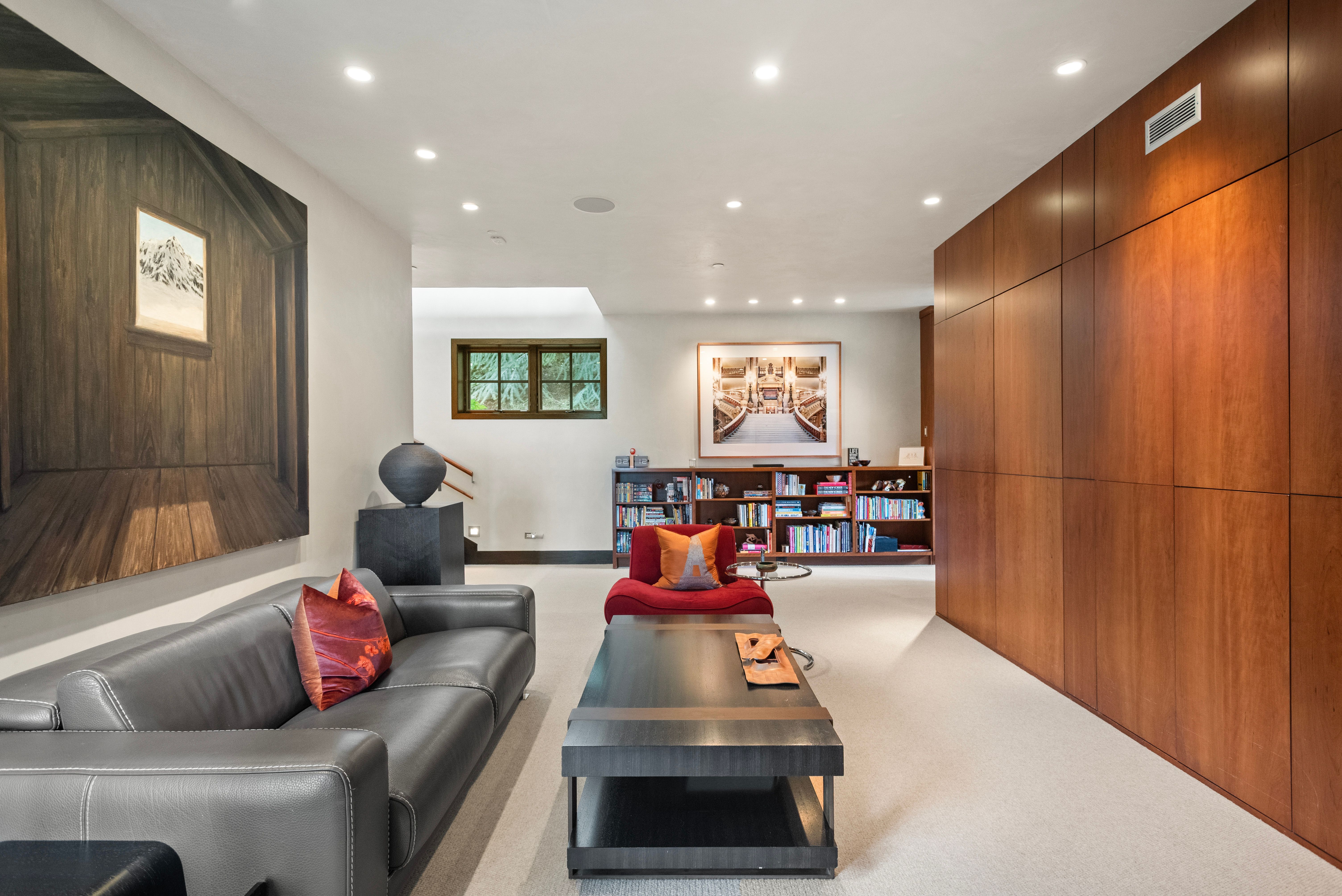  Mountain Contemporary Estate in Five Trees - 物件實景