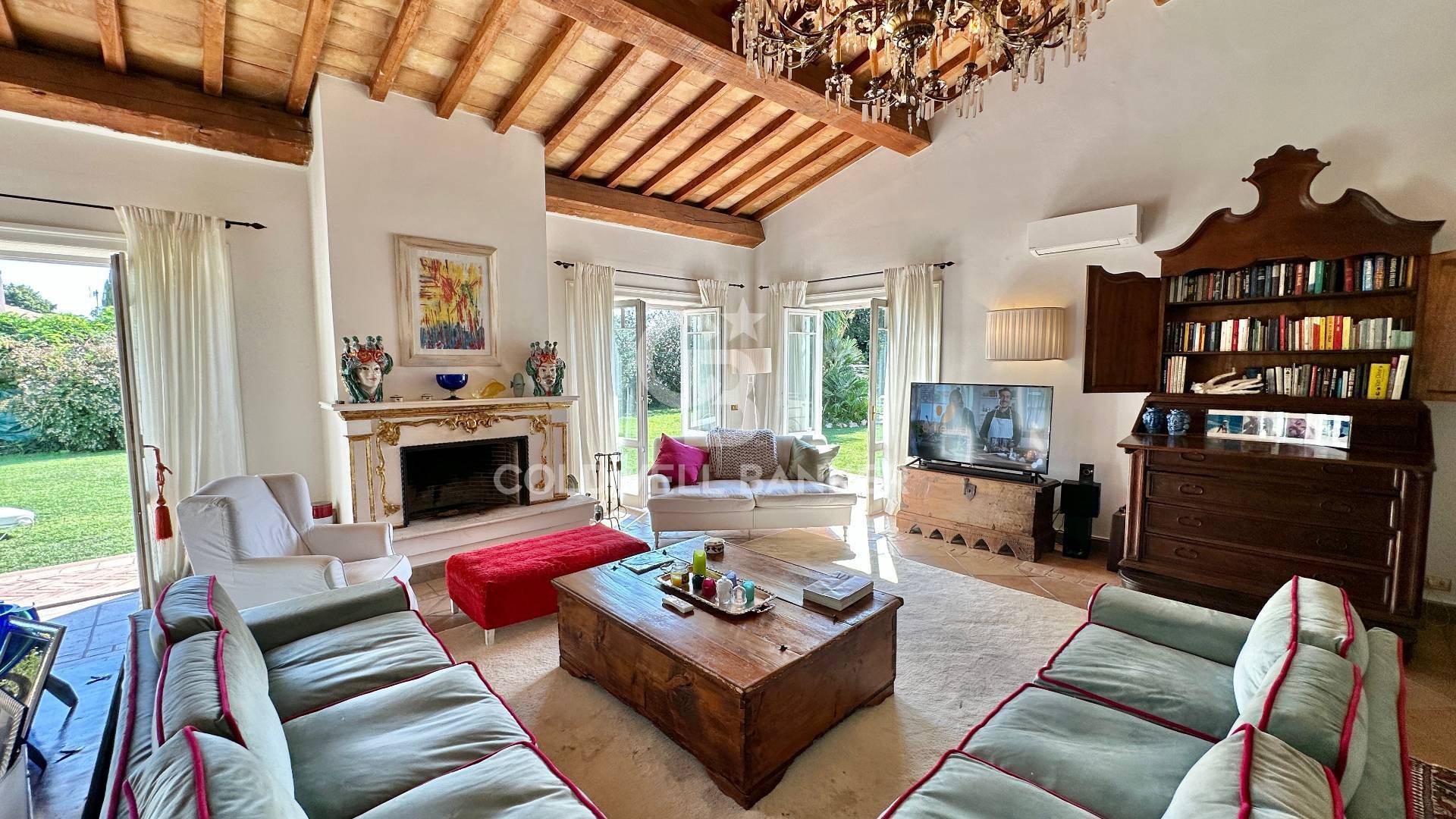 Largo Dell' Olgiata, Roma, Roma, 00100, IT, 7 Bedrooms Bedrooms, ,7 BathroomsBathrooms,Residential,For Sale,Largo Dell' Olgiata,1397569