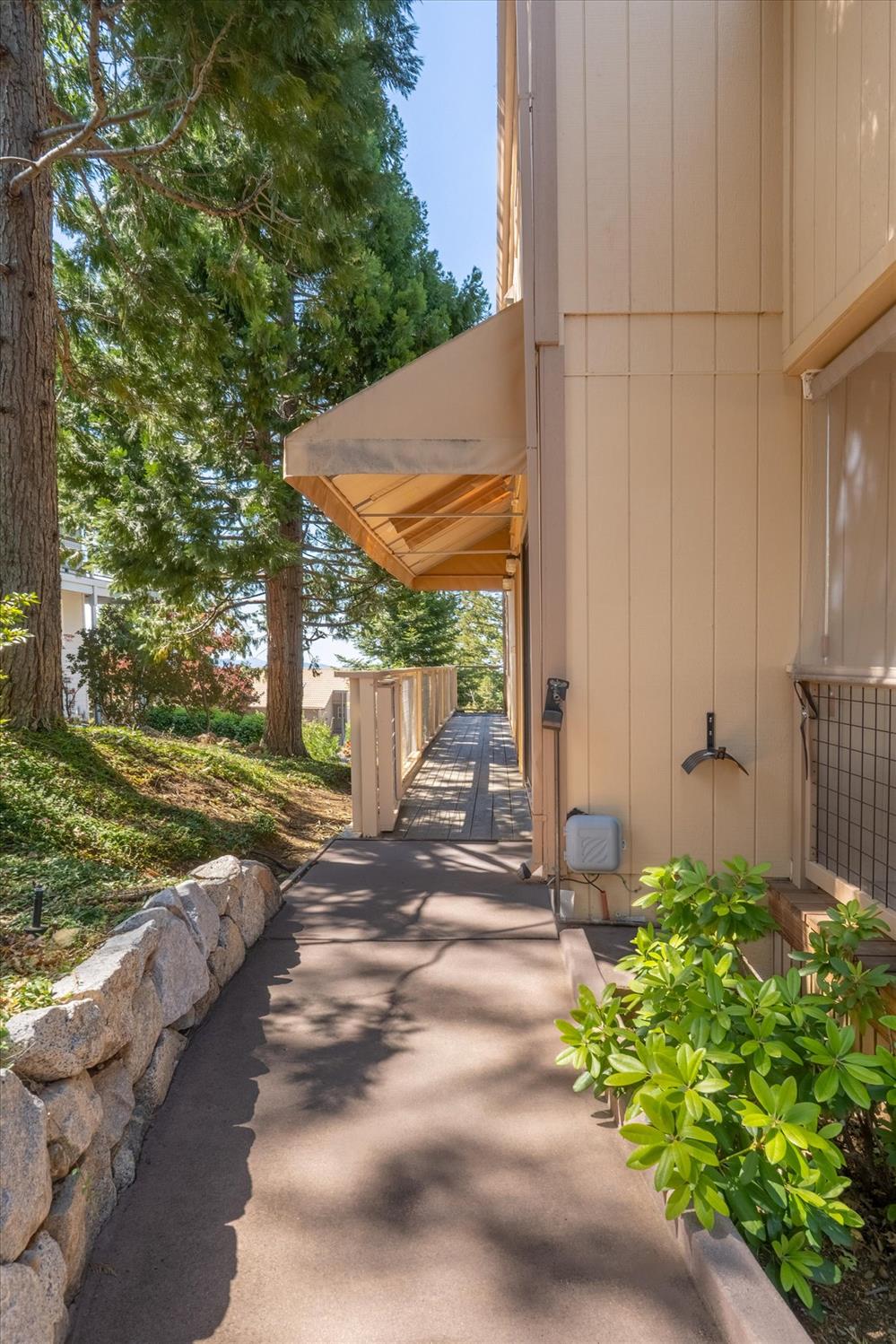 Murphys, California, 95247, United States, 3 Bedrooms Bedrooms, ,2 BathroomsBathrooms,Residential,For Sale,2048867