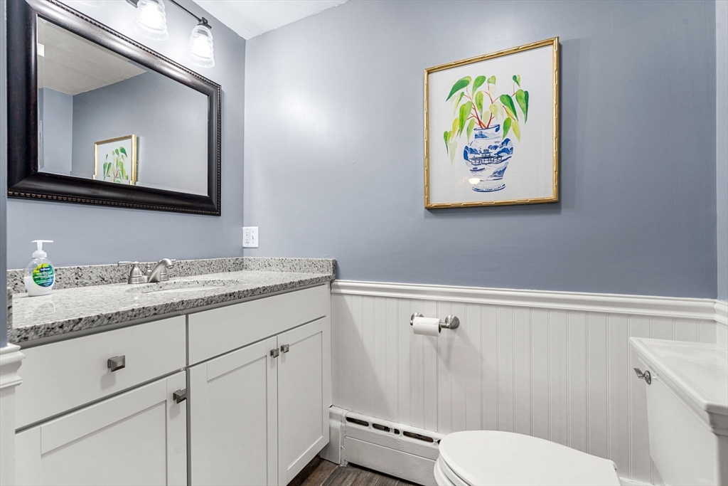Lowell, Massachusetts, 01852, United States, 5 Bedrooms Bedrooms, ,4 BathroomsBathrooms,Residential,For Sale,1874290
