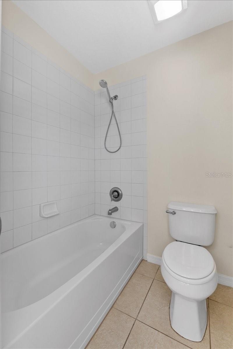 DAVENPORT, Florida, 33837, United States, 5 Bedrooms Bedrooms, ,3 BathroomsBathrooms,Residential,For Sale,1983680