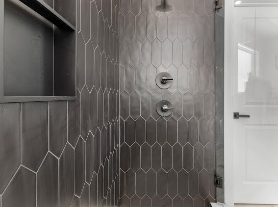 Clarksville, Tennessee, 37043, United States, 4 Bedrooms Bedrooms, ,3 BathroomsBathrooms,Residential,For Sale,1980673