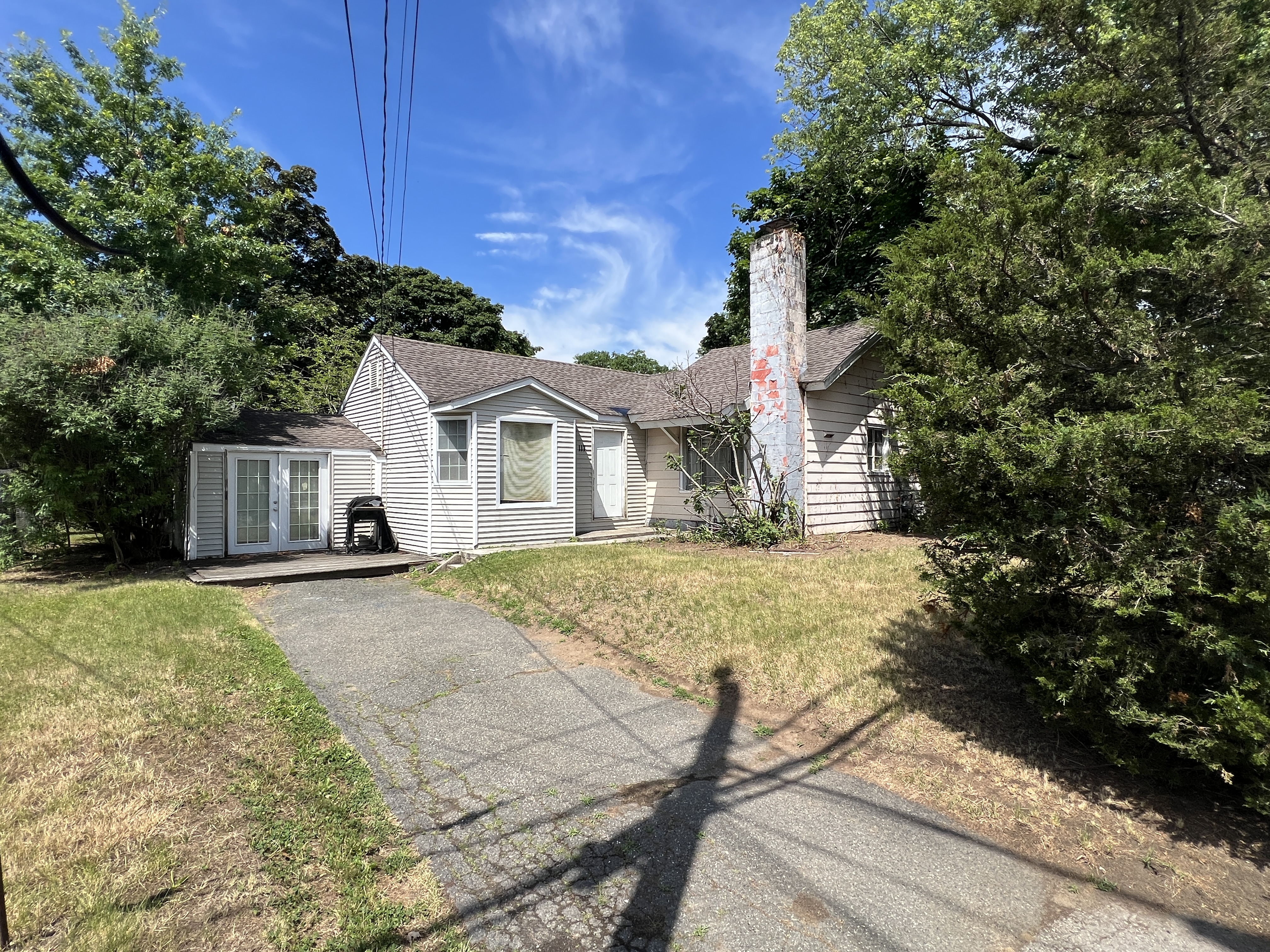  117 Waterbury Avenue - 物件實景