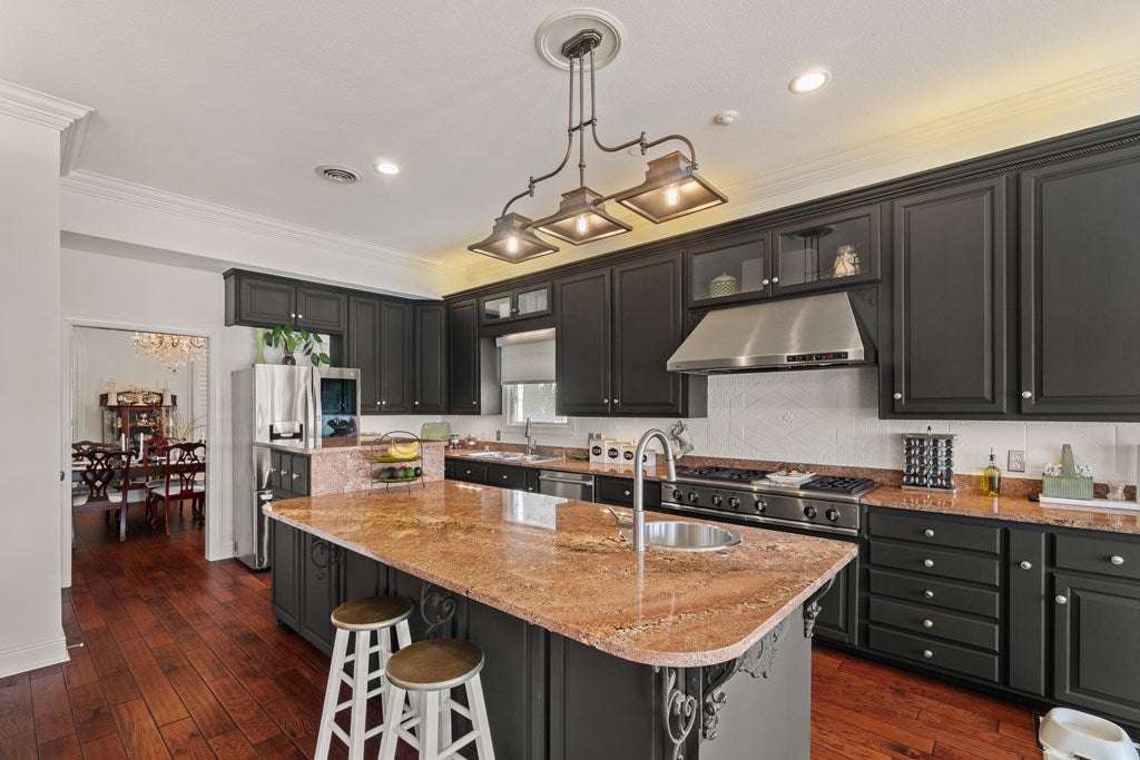 OXFORD, Mississippi, 38655, United States, 5 Bedrooms Bedrooms, ,6 BathroomsBathrooms,Residential,For Sale,1858310