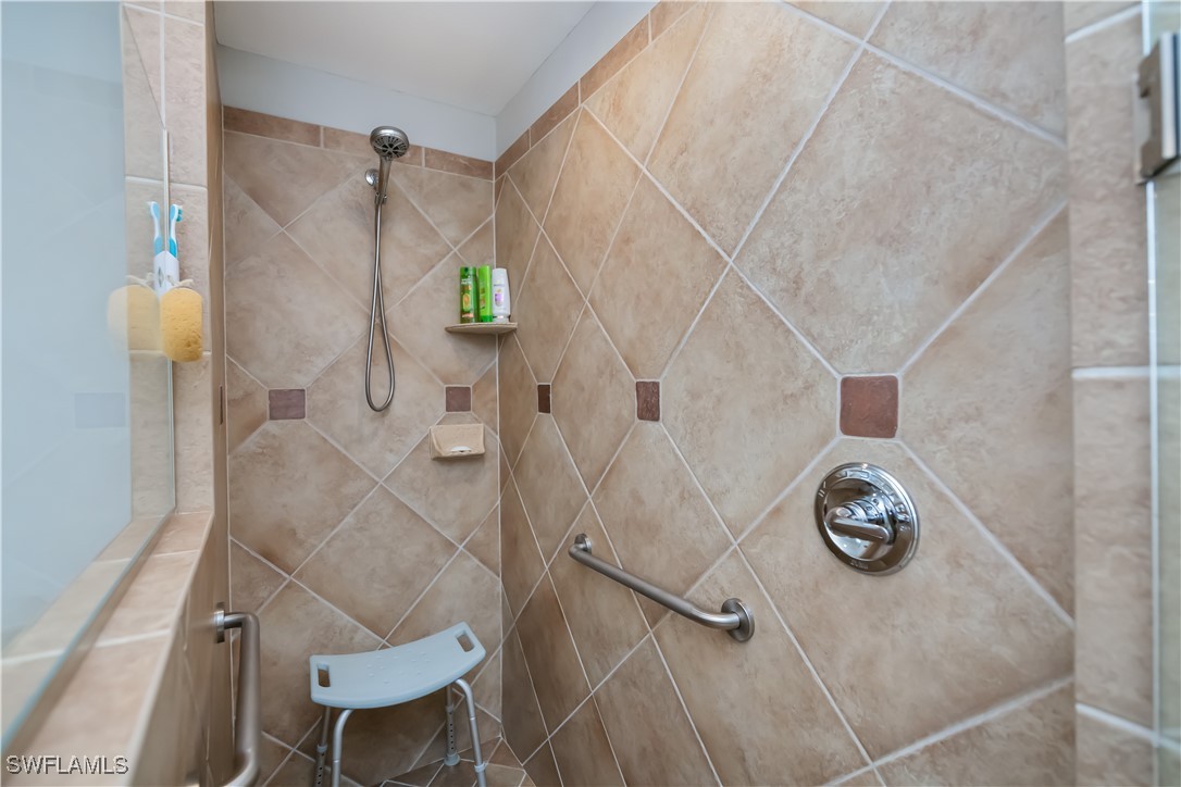 Estero, Florida, 33967, United States, 2 Bedrooms Bedrooms, ,3 BathroomsBathrooms,Residential,For Sale,1921587